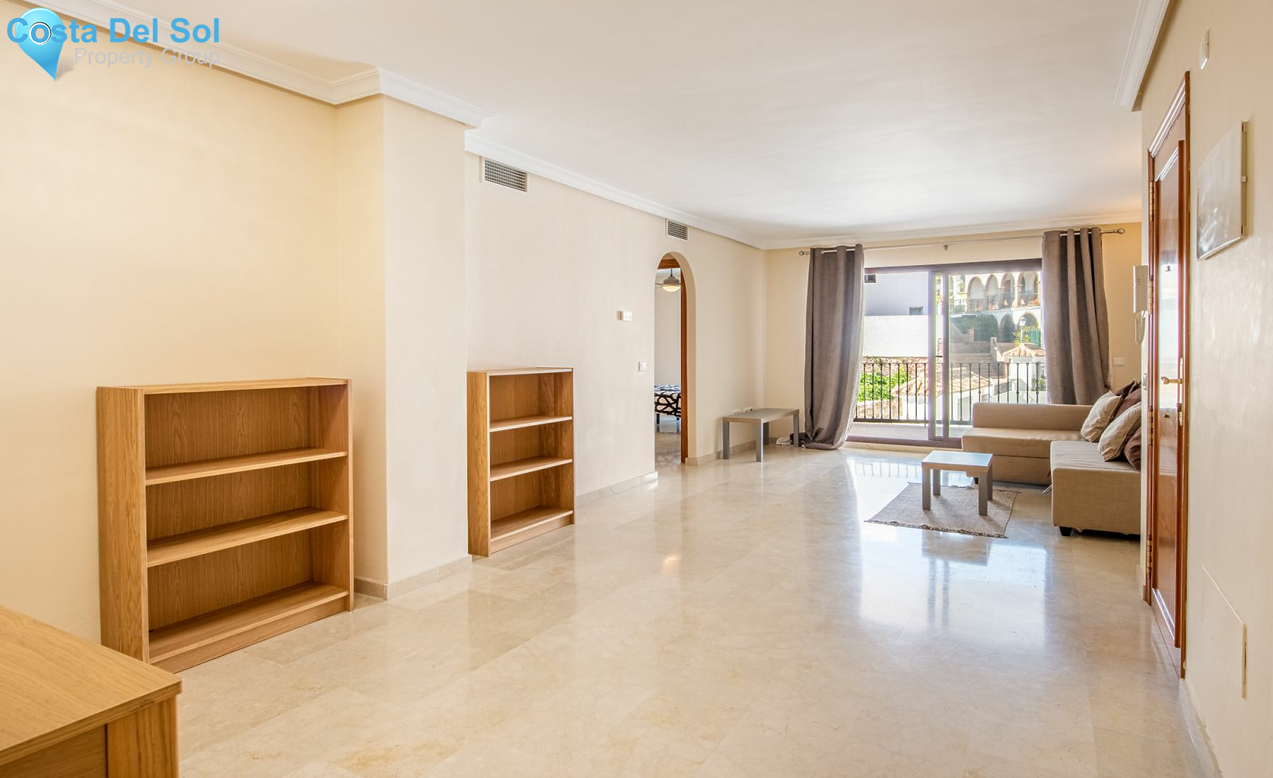 Middle Floor Apartment in Benahavís-1169827
