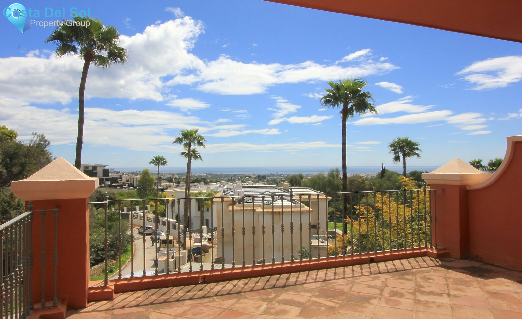 Middle Floor Apartment in Benahavís