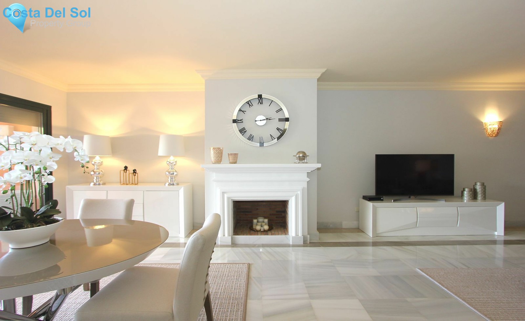 Middle Floor Apartment in Benahavís-1180324