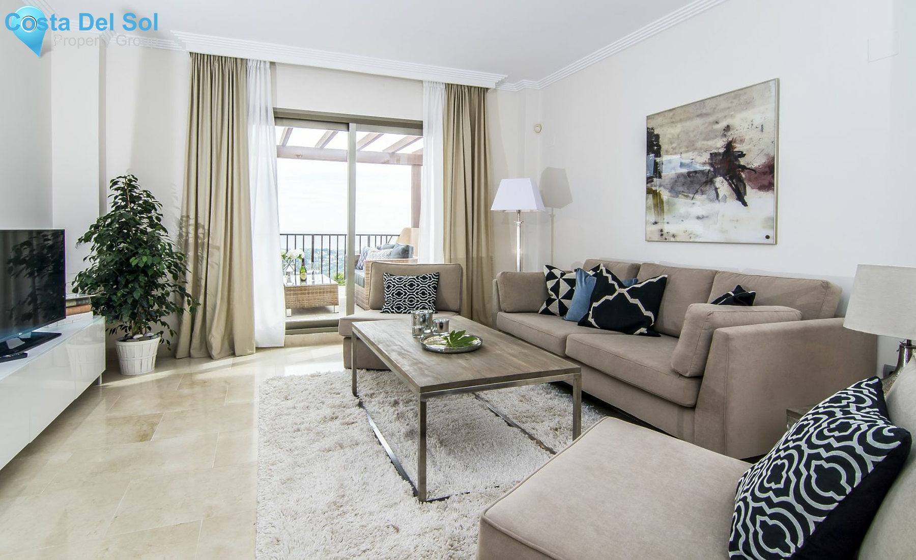 Middle Floor Apartment in Benahavís-1191027