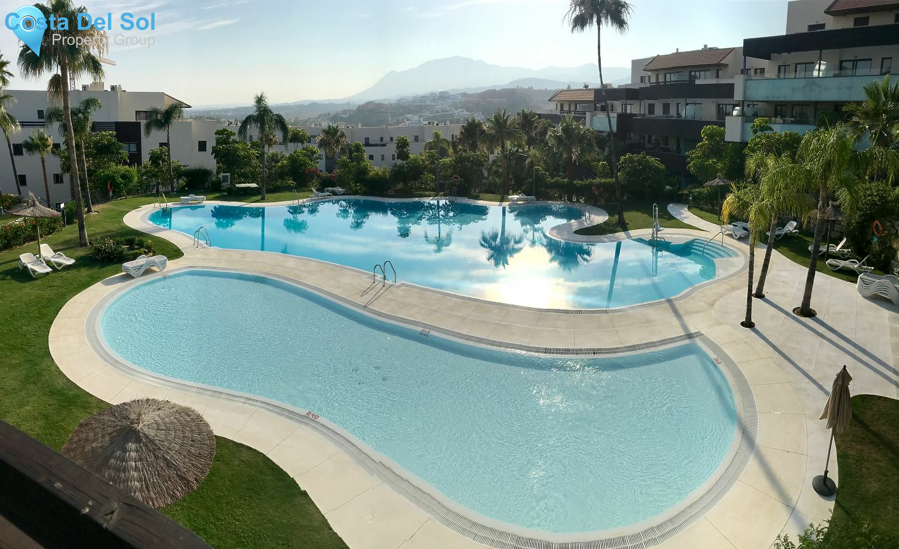 Middle Floor Apartment in Benahavís-1217895