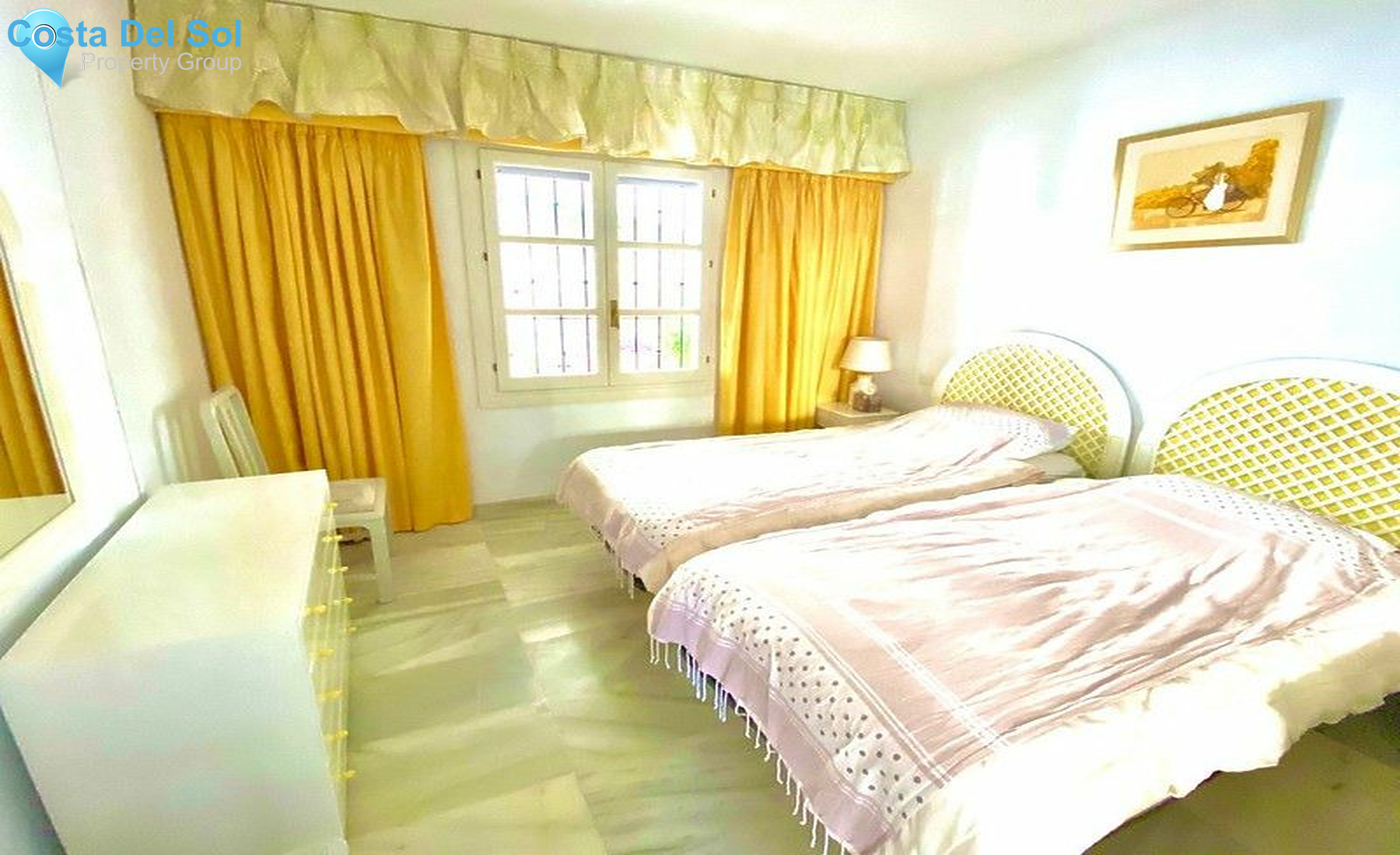 Middle Floor Apartment in Benahavís-1219406