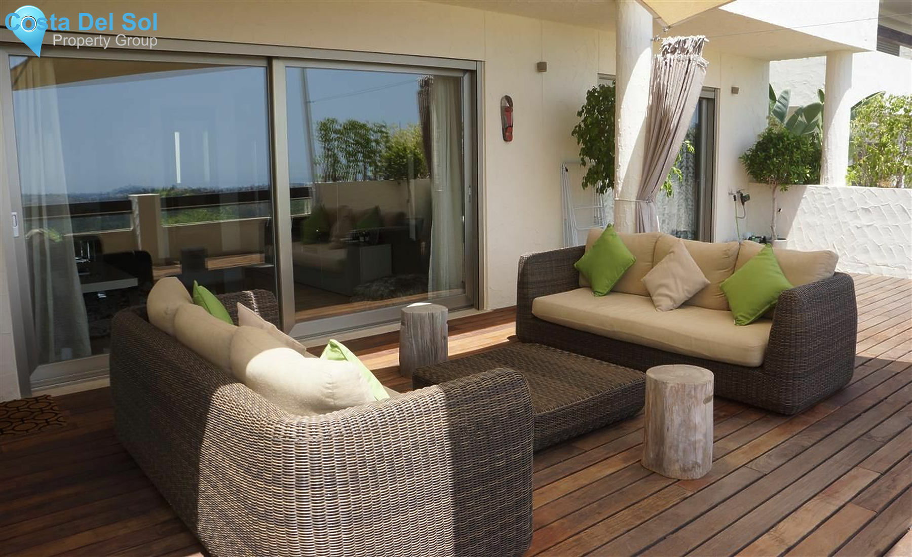 Middle Floor Apartment in Benahavís-1220794