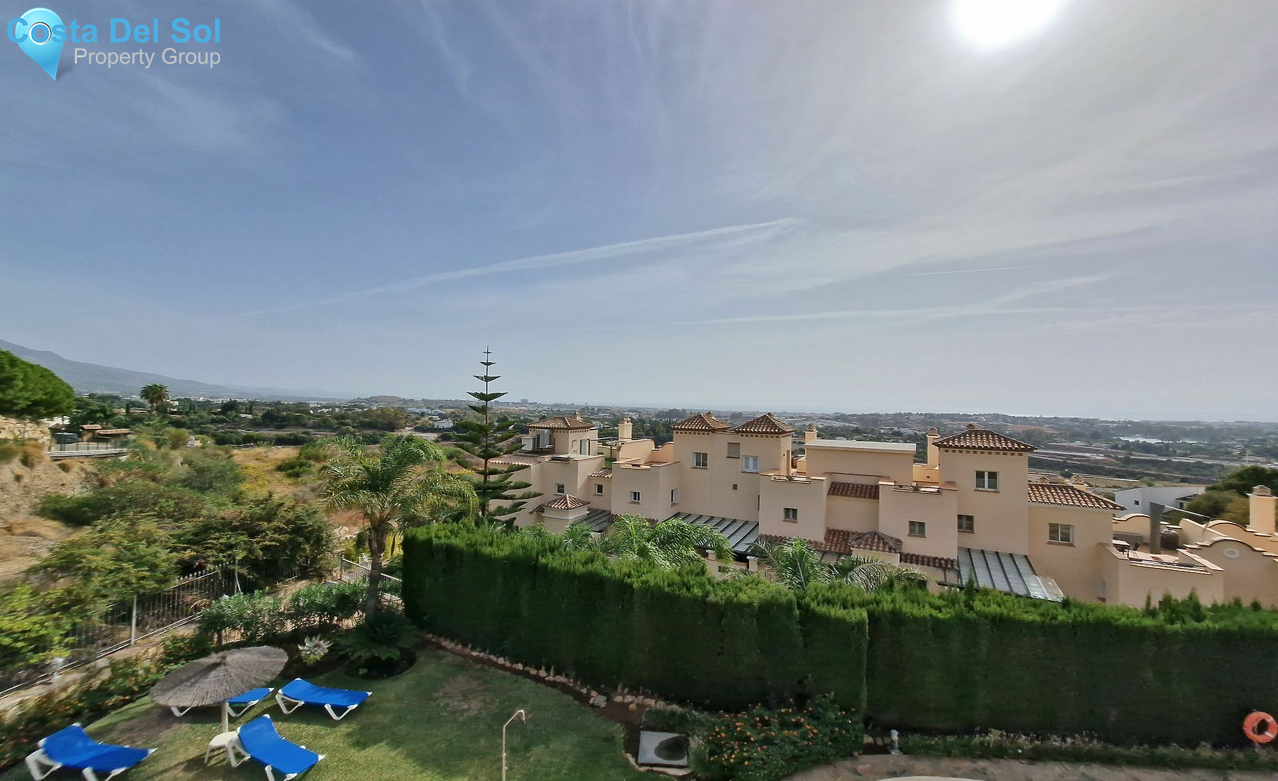 Middle Floor Apartment in Benahavís-1468283