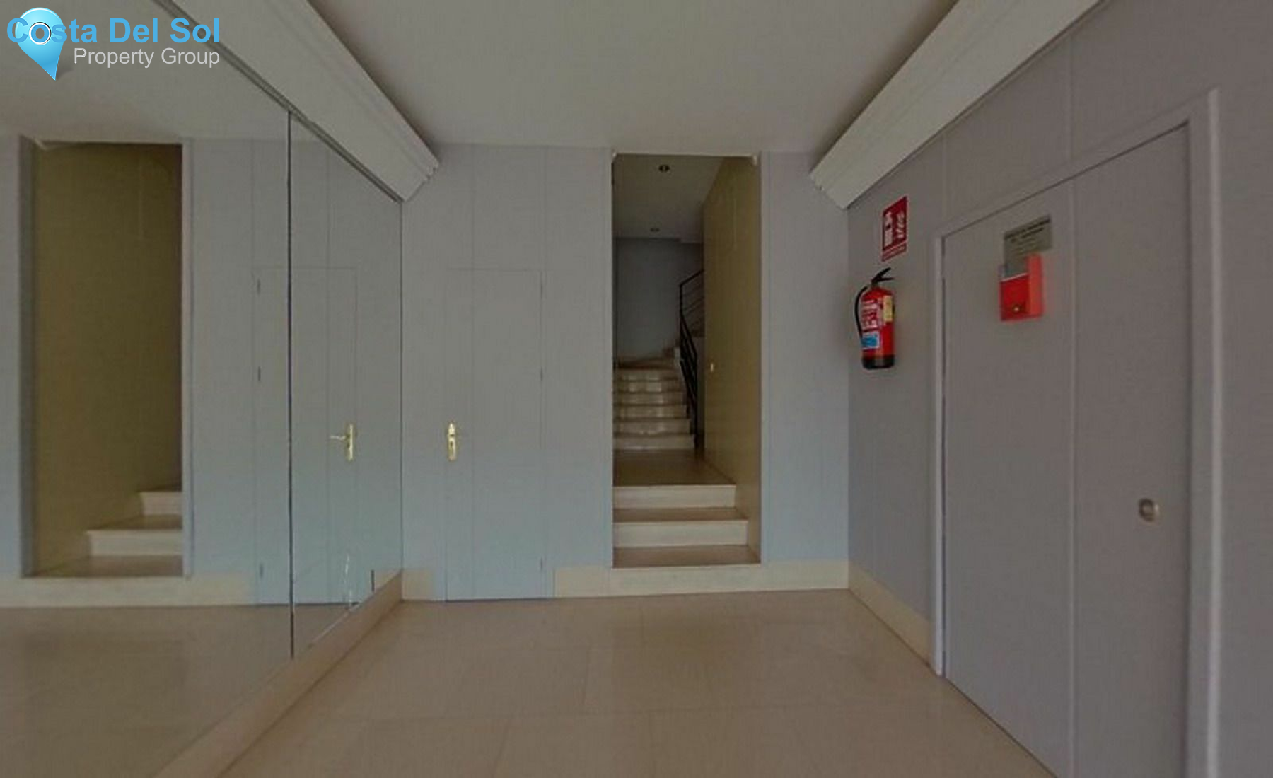 Middle Floor Apartment in Benahavís-1473046