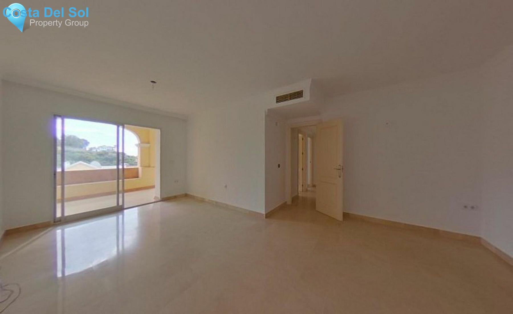 Middle Floor Apartment in Benahavís-1473049