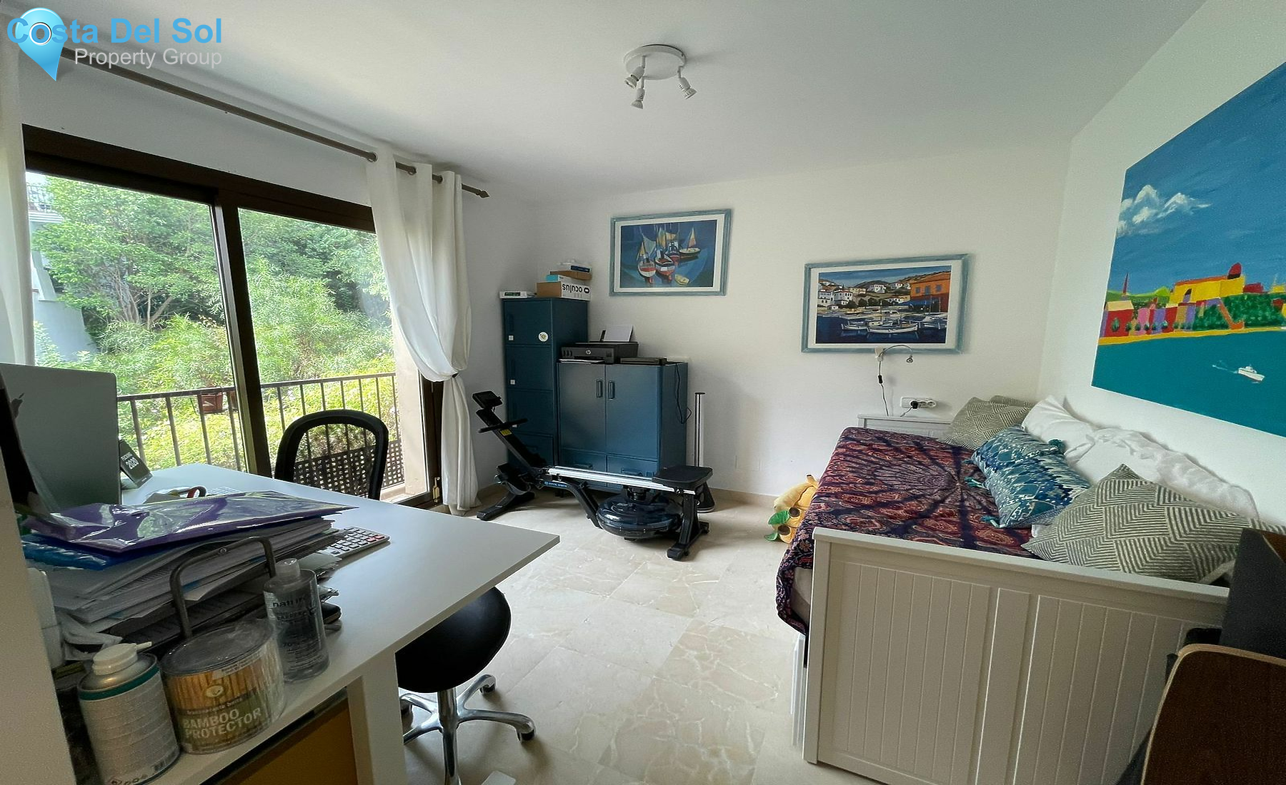 Middle Floor Apartment in Benahavís-1483421