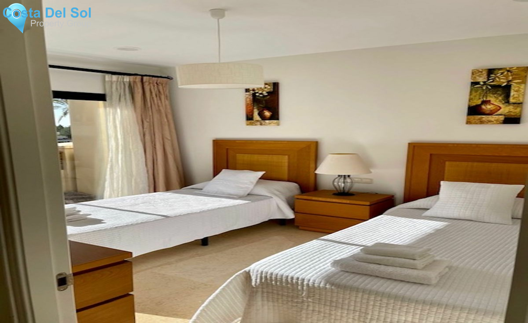 Middle Floor Apartment in Benahavís-1495319
