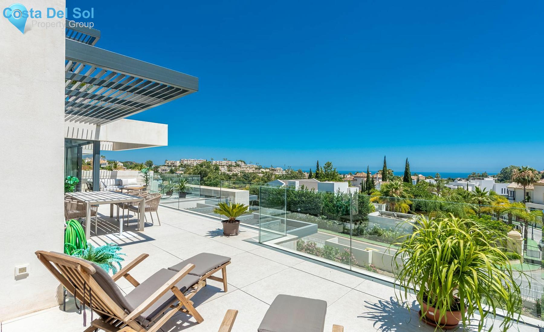 Middle Floor Apartment in Benahavís-1513399