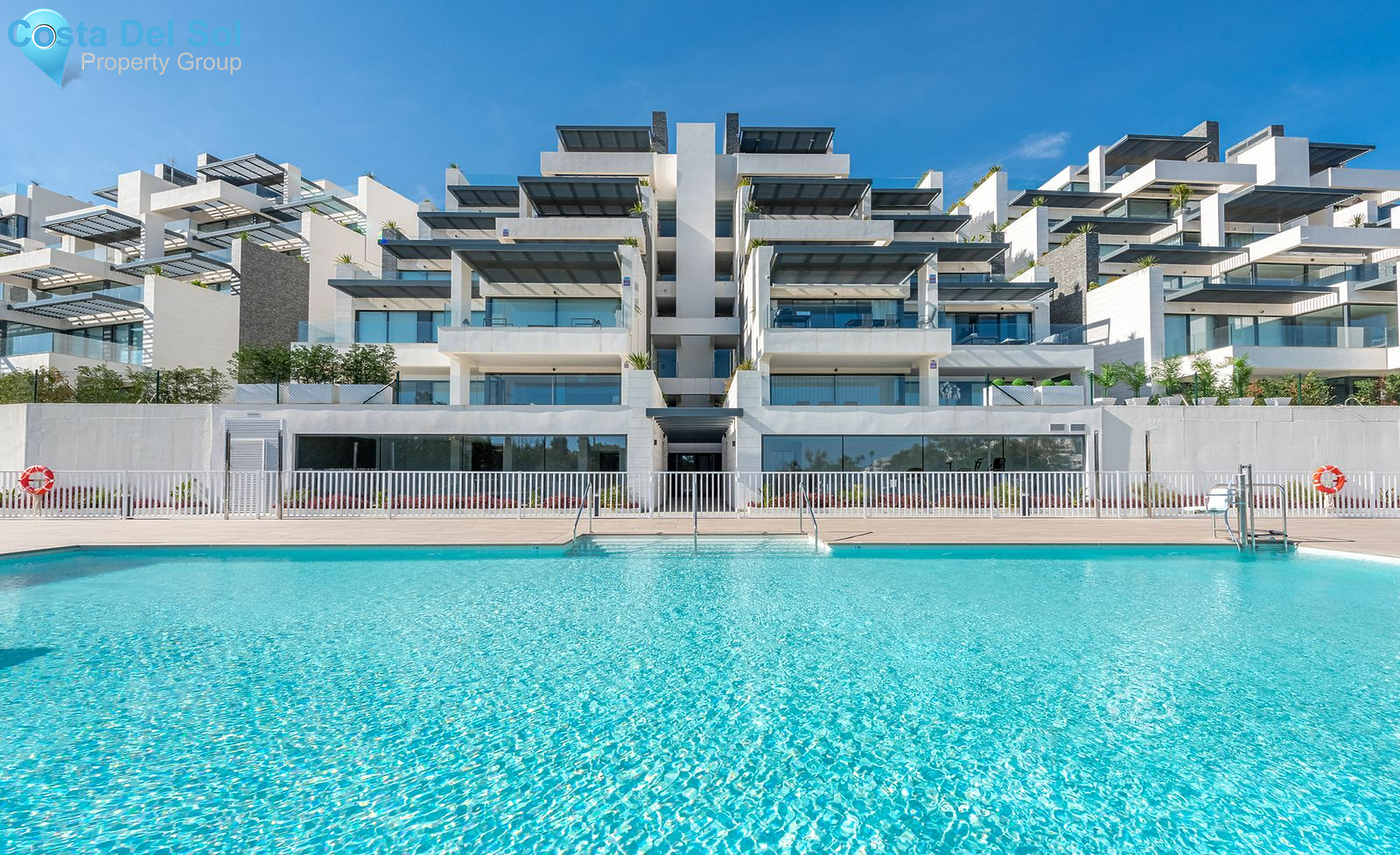 Middle Floor Apartment in Benahavís-1513402