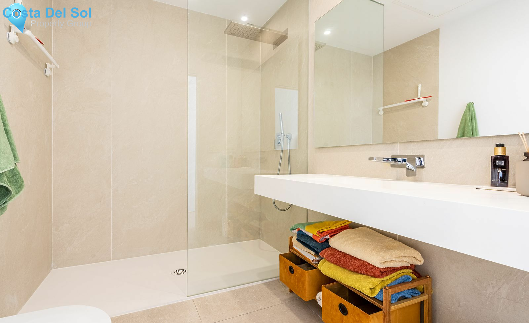 Middle Floor Apartment in Benahavís-1513393