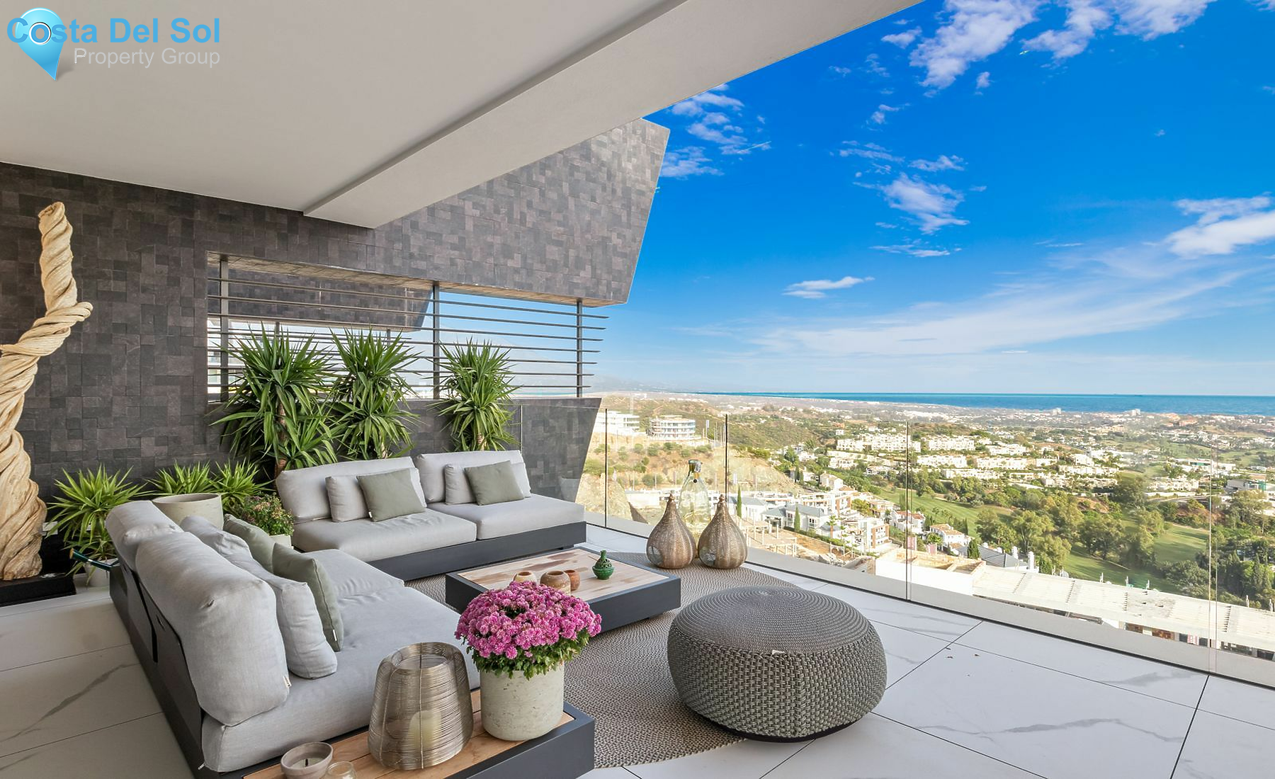 Middle Floor Apartment in Benahavís-1549771