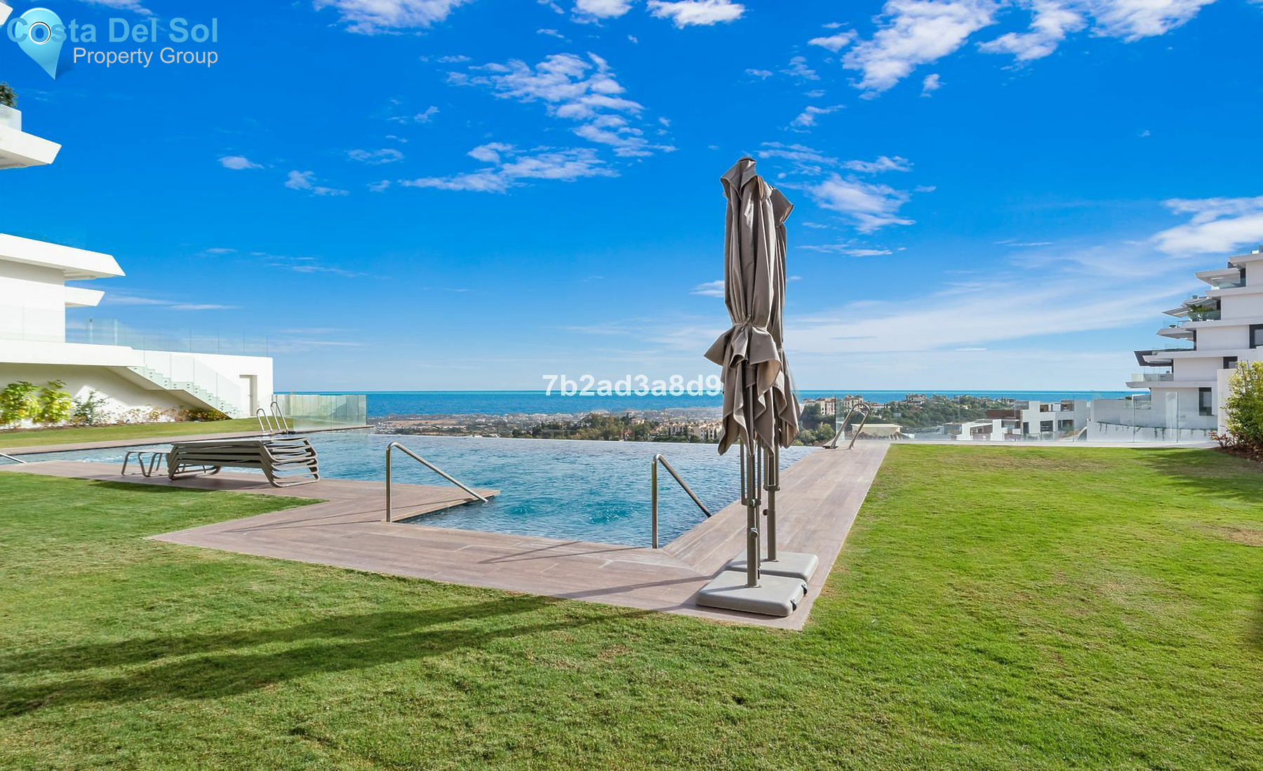 Middle Floor Apartment in Benahavís-1552405