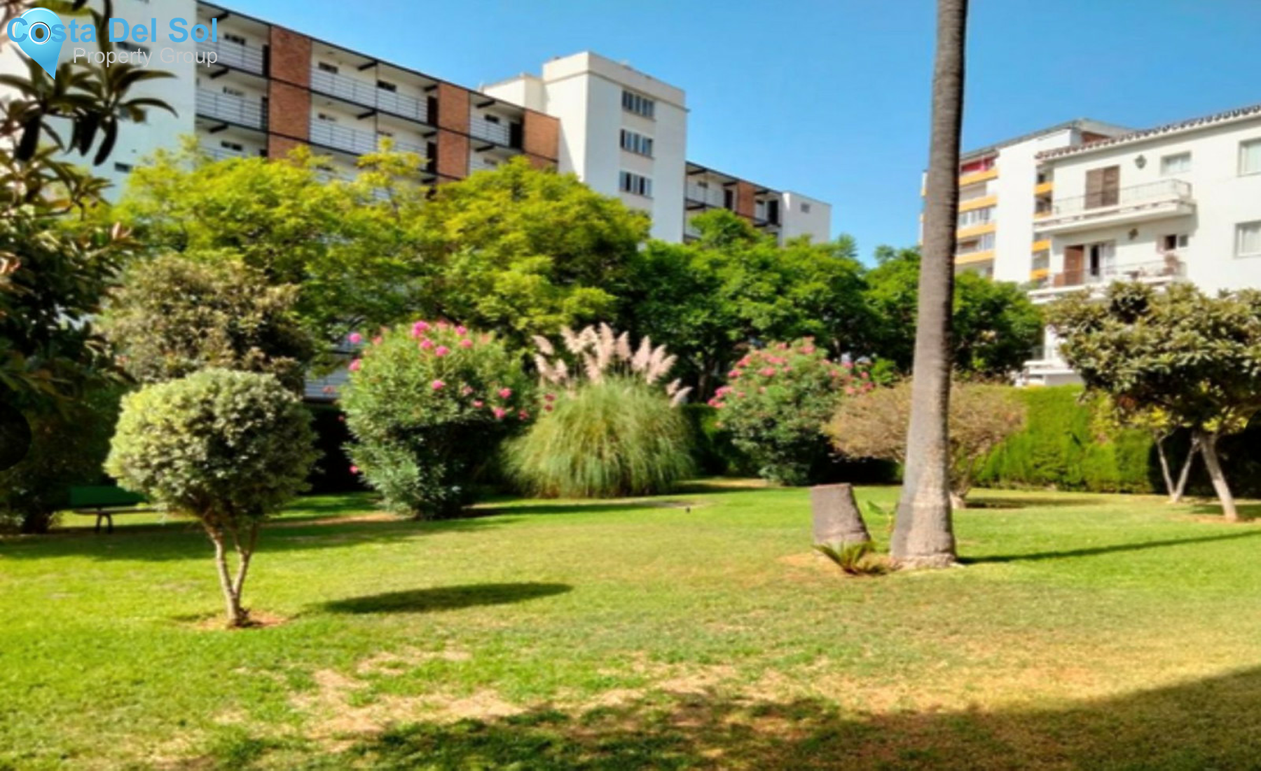 Middle Floor Apartment in Benalmadena Costa-1241102