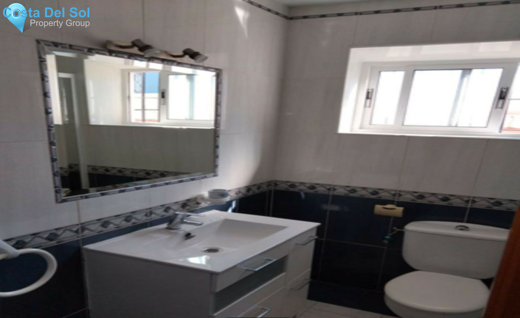 Middle Floor Apartment in Benalmadena Costa-1241098