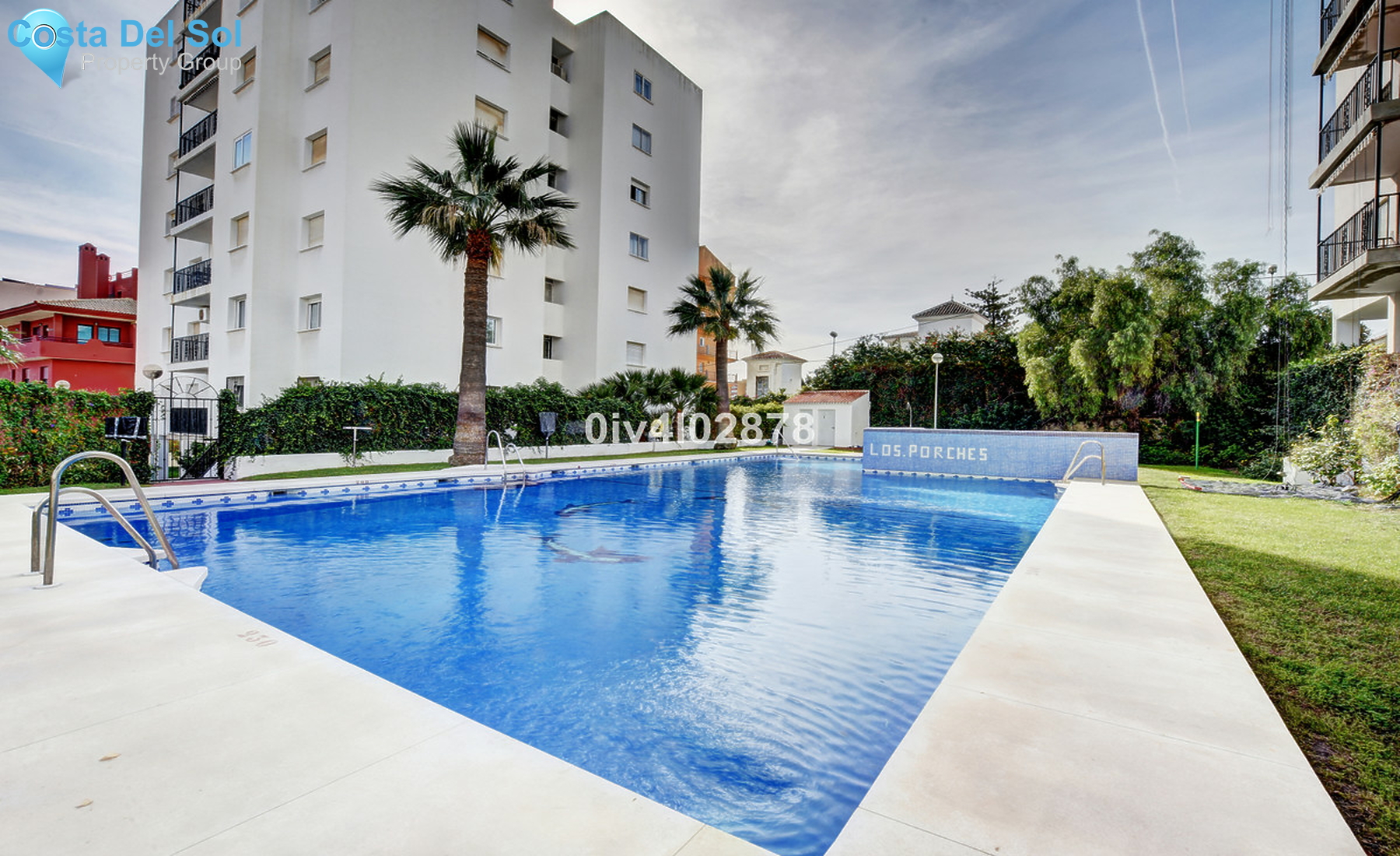 Middle Floor Apartment in Benalmadena Costa-1358040