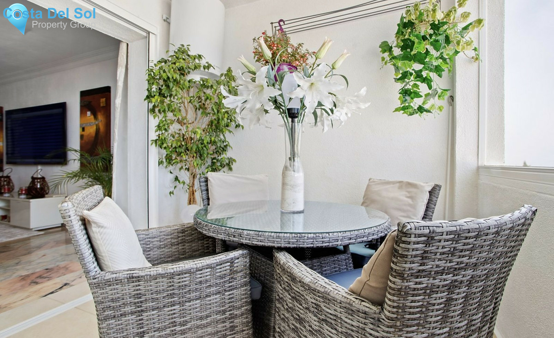 Middle Floor Apartment in Benalmadena Costa-1404470