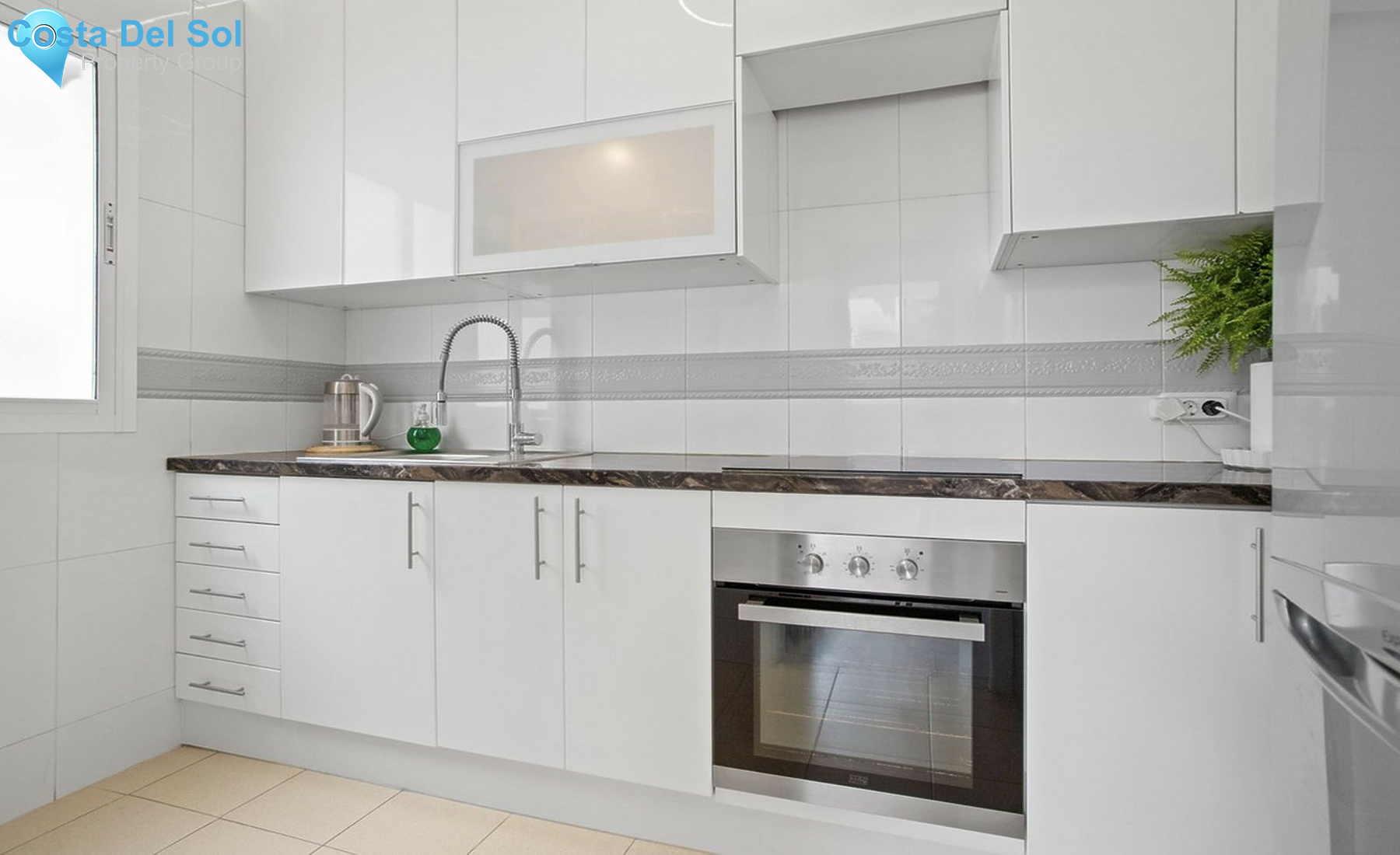 Middle Floor Apartment in Benalmadena Costa-1404458