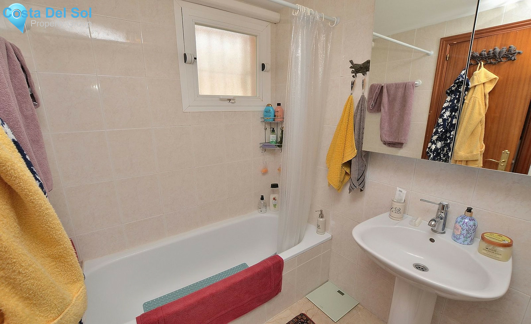 Middle Floor Apartment in Benalmadena Costa-1561297