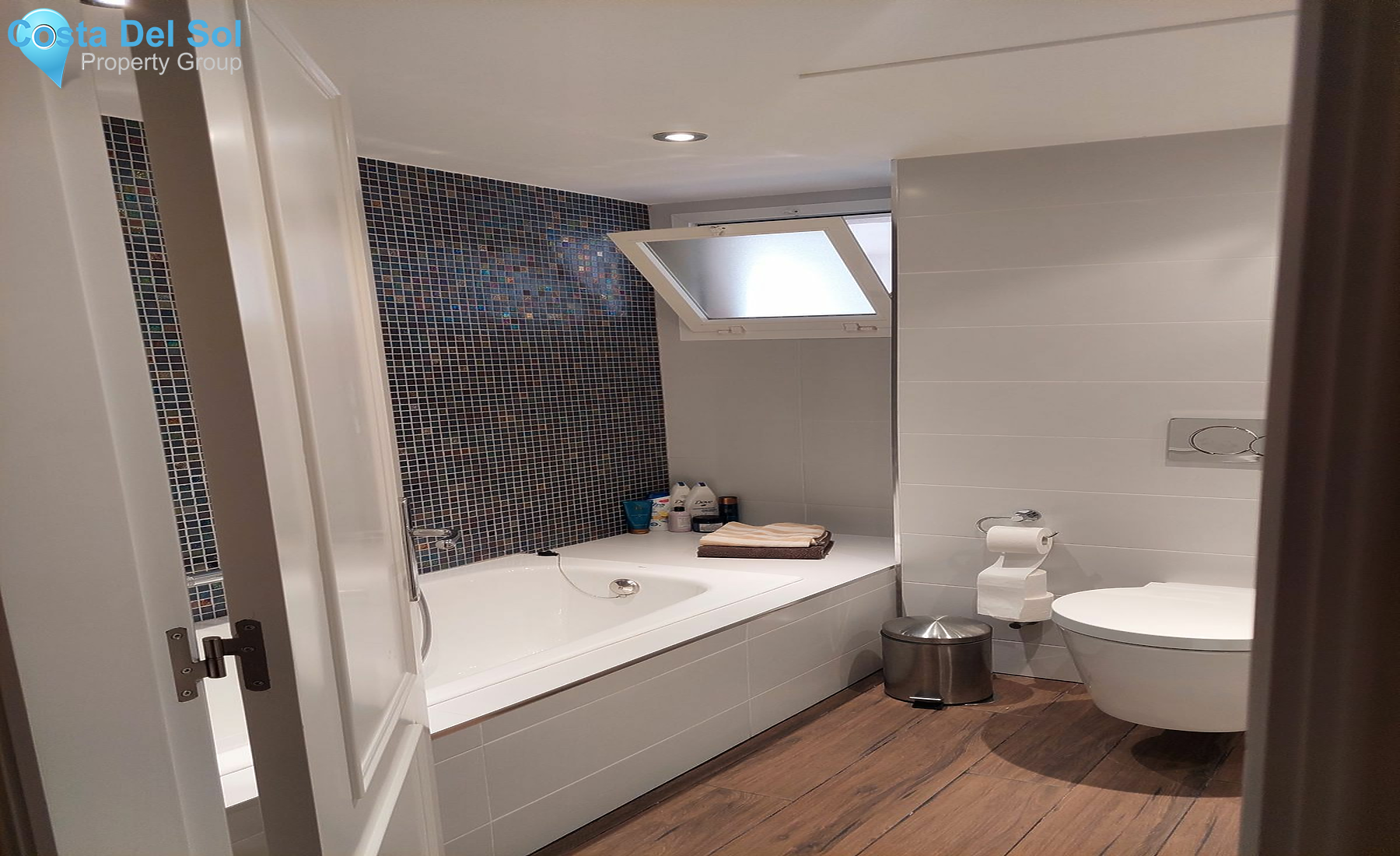Middle Floor Apartment in Benalmadena Costa-1159856