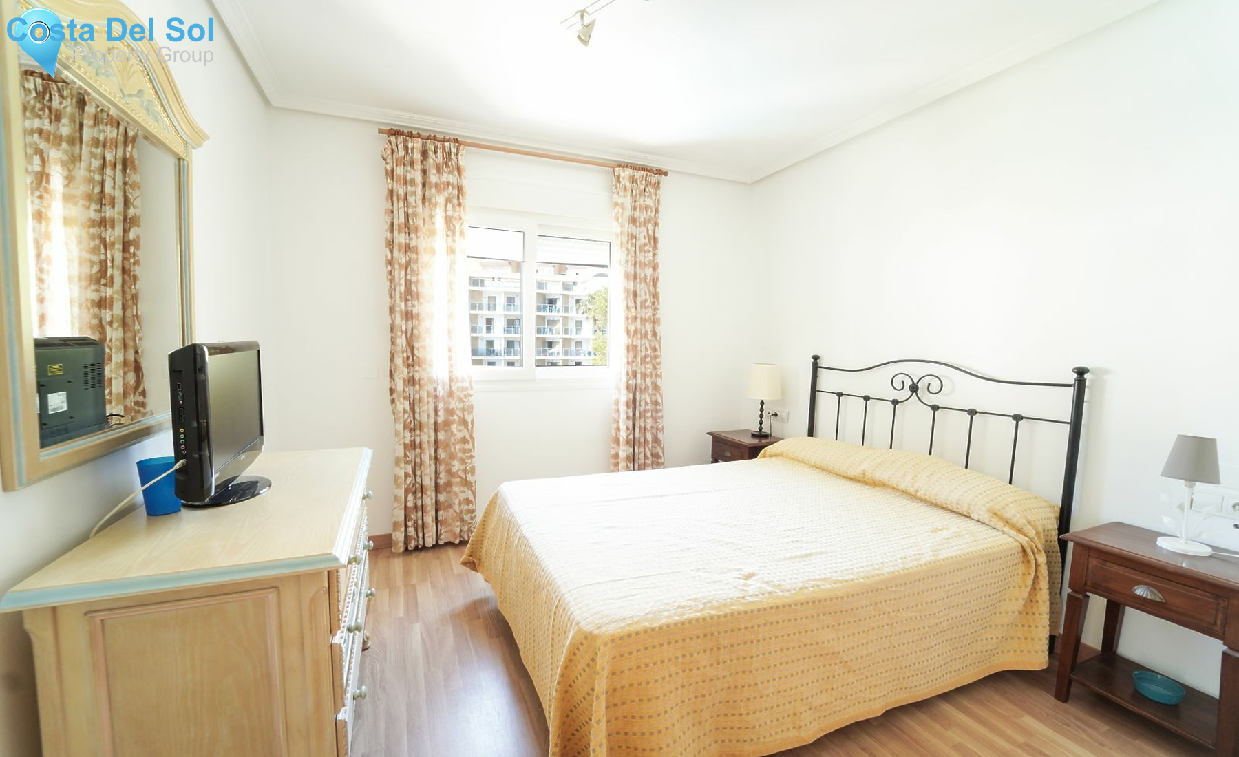 Middle Floor Apartment in Benalmadena Costa-1172786