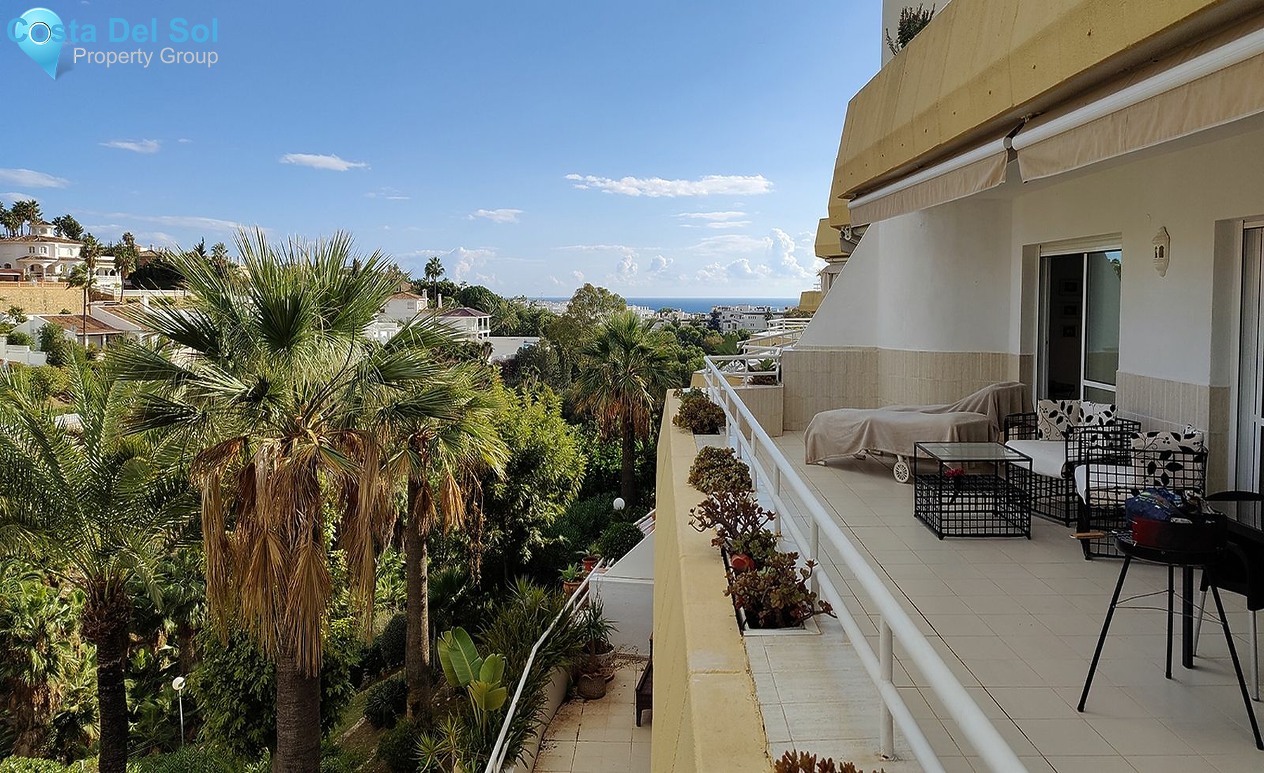 Middle Floor Apartment in Benalmadena Costa-1211274