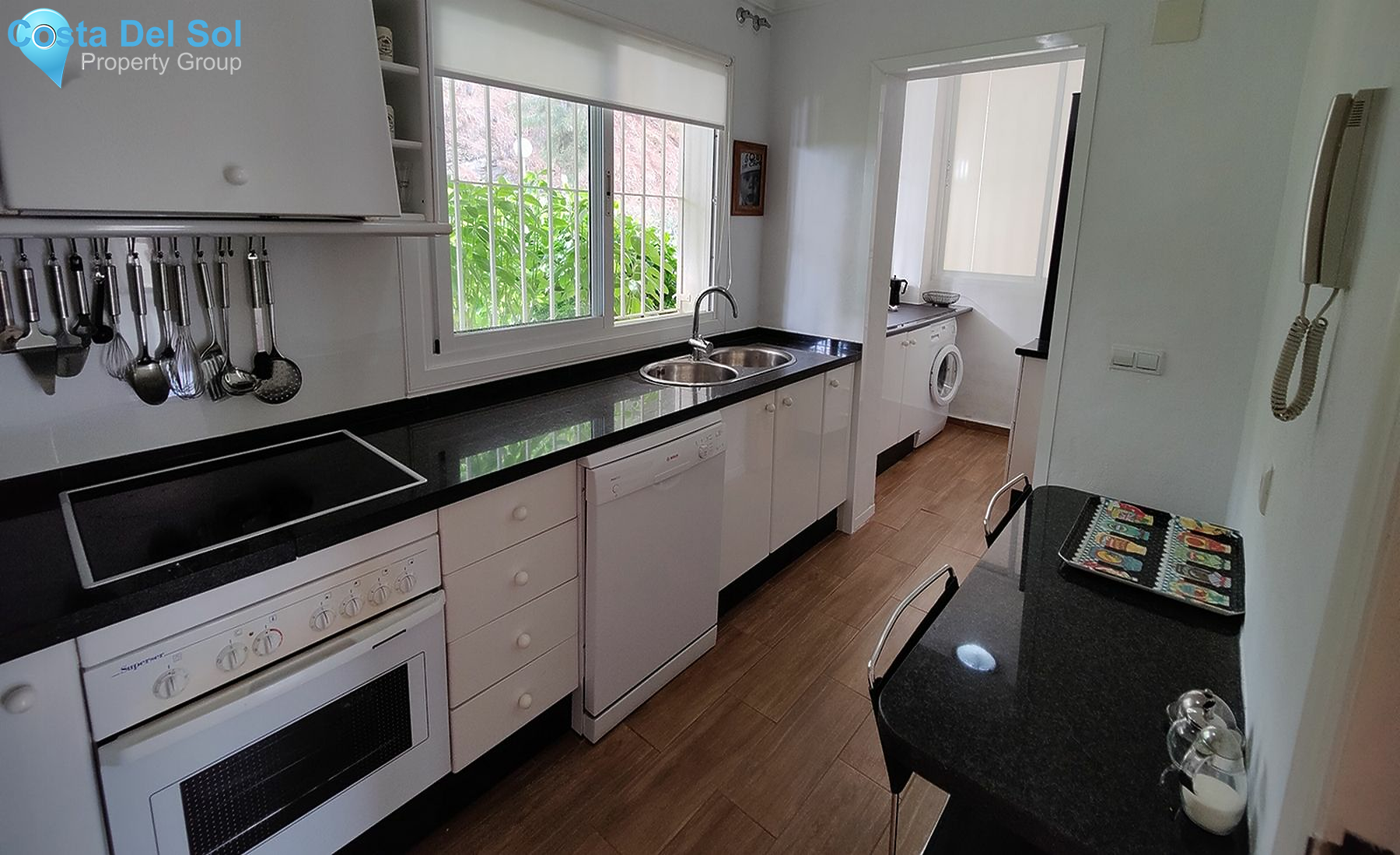 Middle Floor Apartment in Benalmadena Costa-1211285