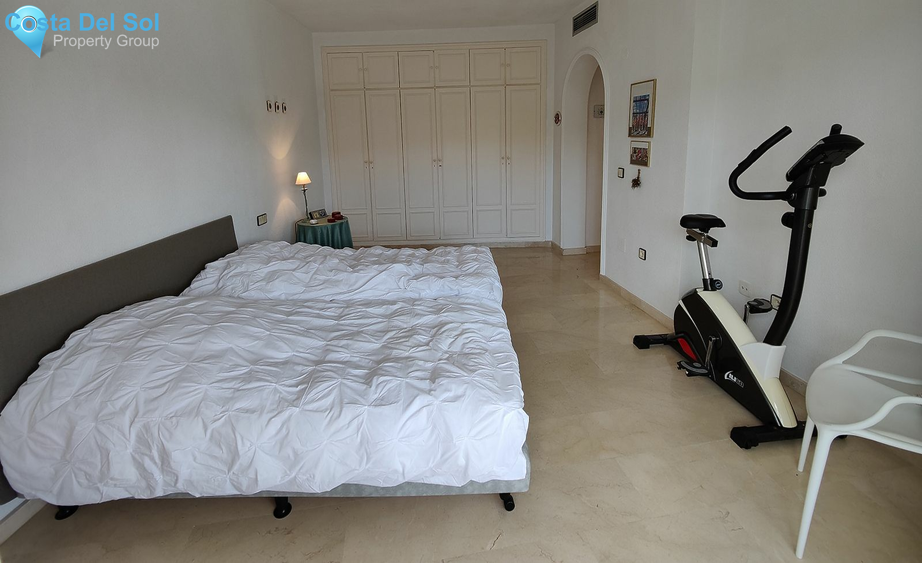 Middle Floor Apartment in Benalmadena Costa-1211290