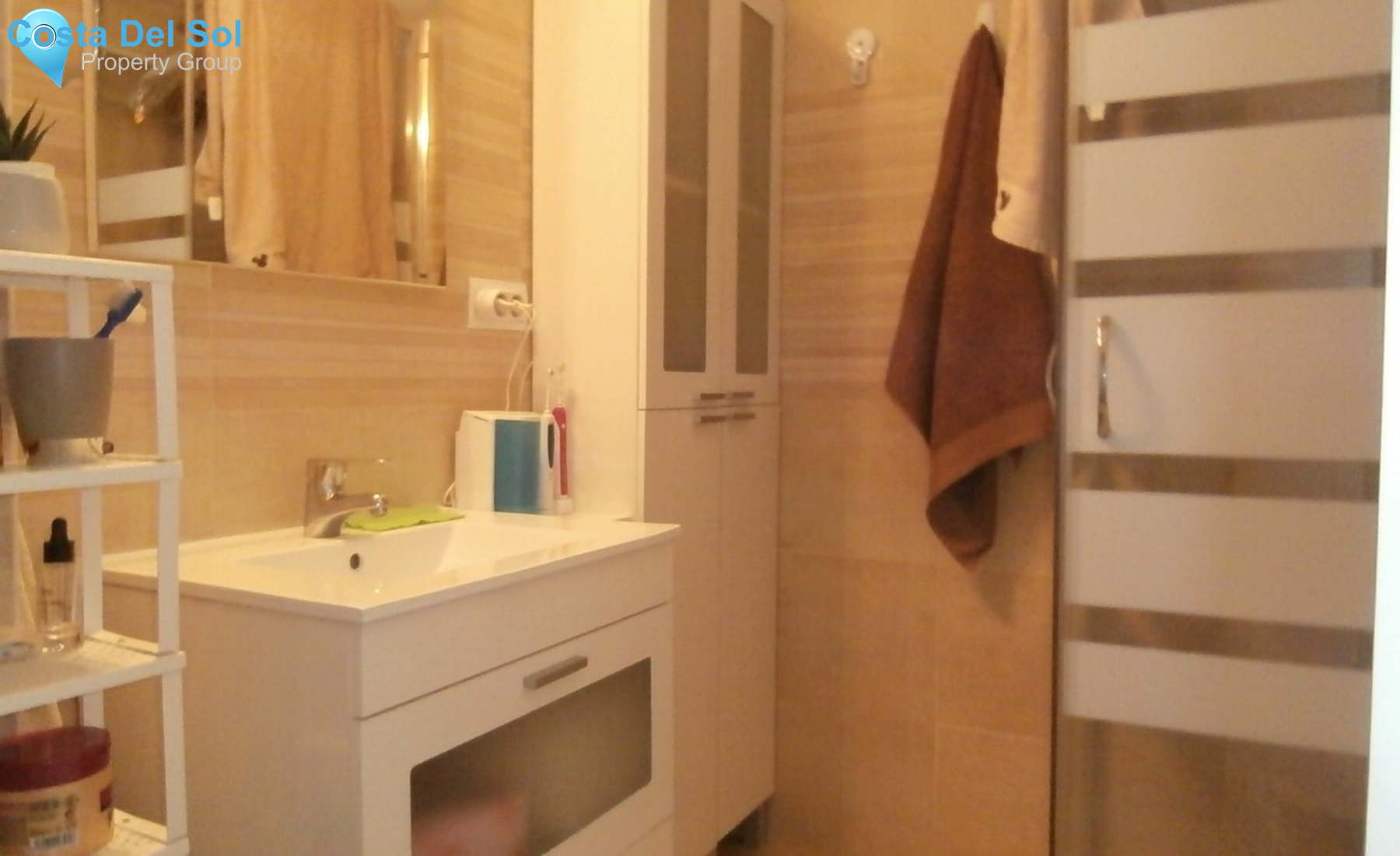 Middle Floor Apartment in Benalmadena Costa-1389316