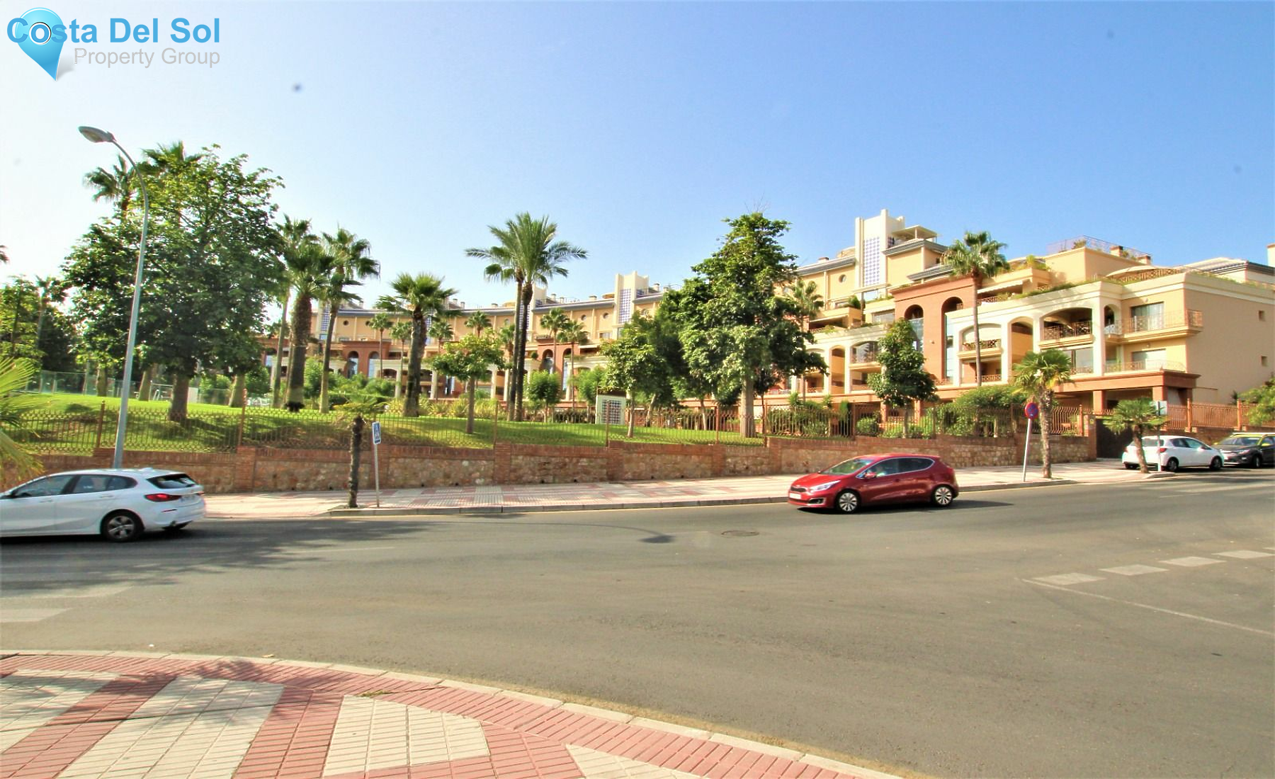 Middle Floor Apartment in Benalmadena Costa-1426792