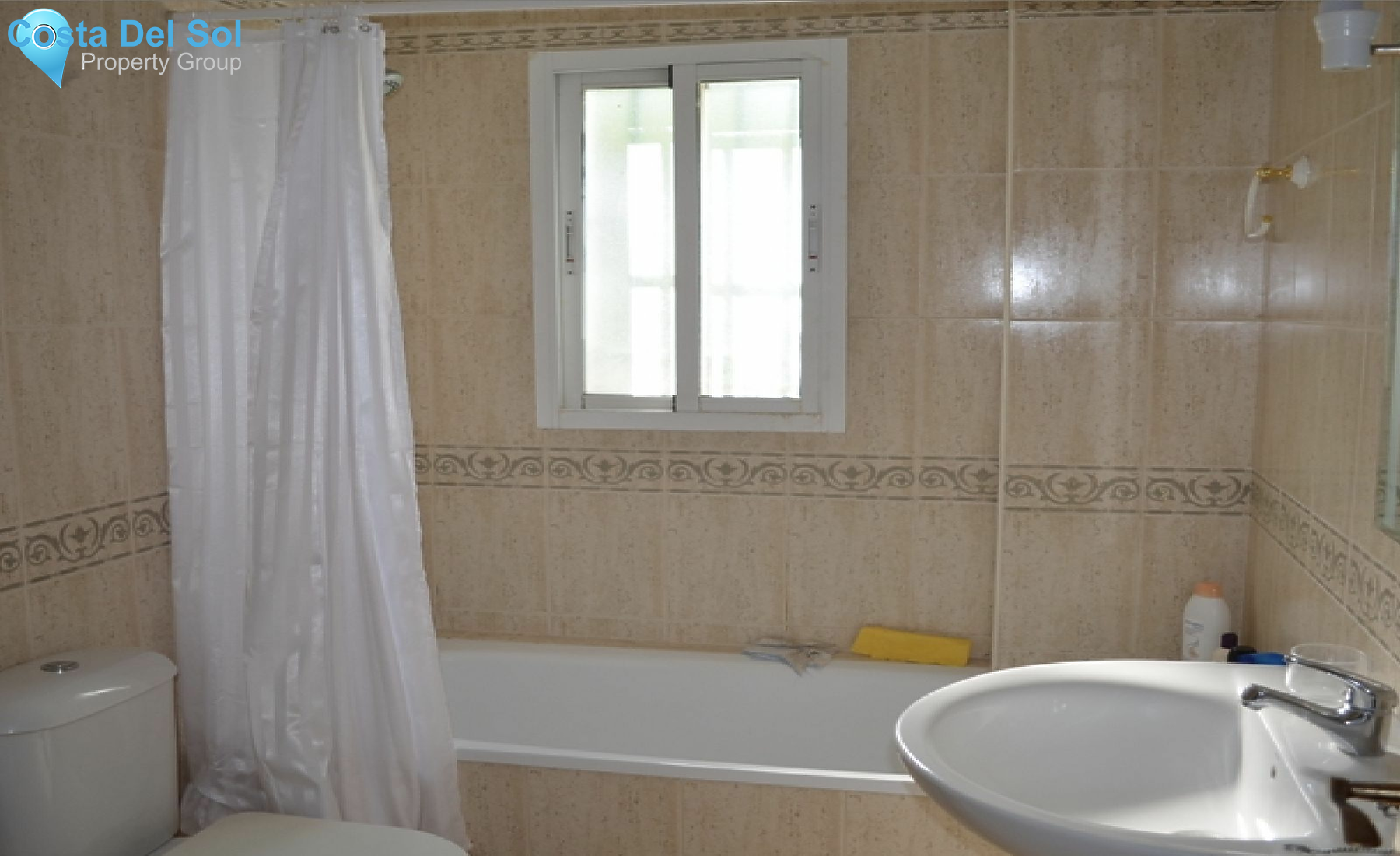 Middle Floor Apartment in Benalmadena Costa-1471508