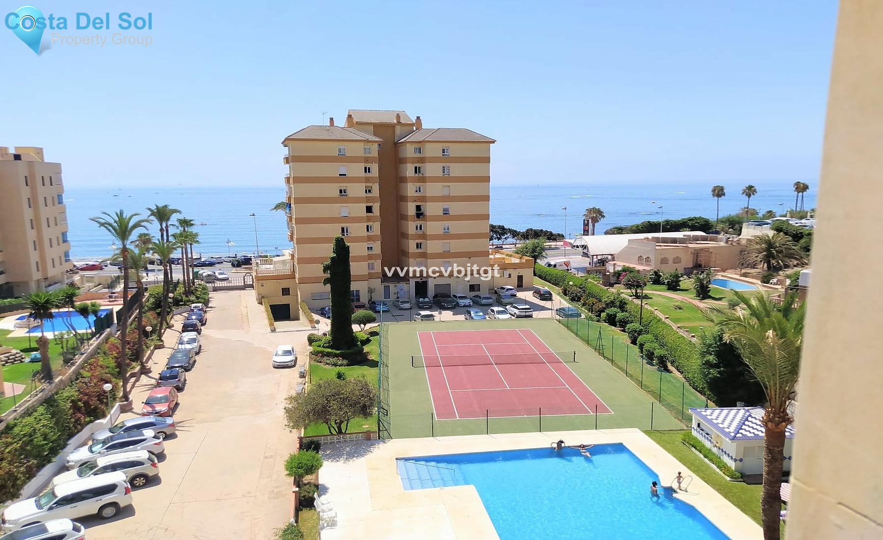 Middle Floor Apartment in Benalmadena Costa-1486789