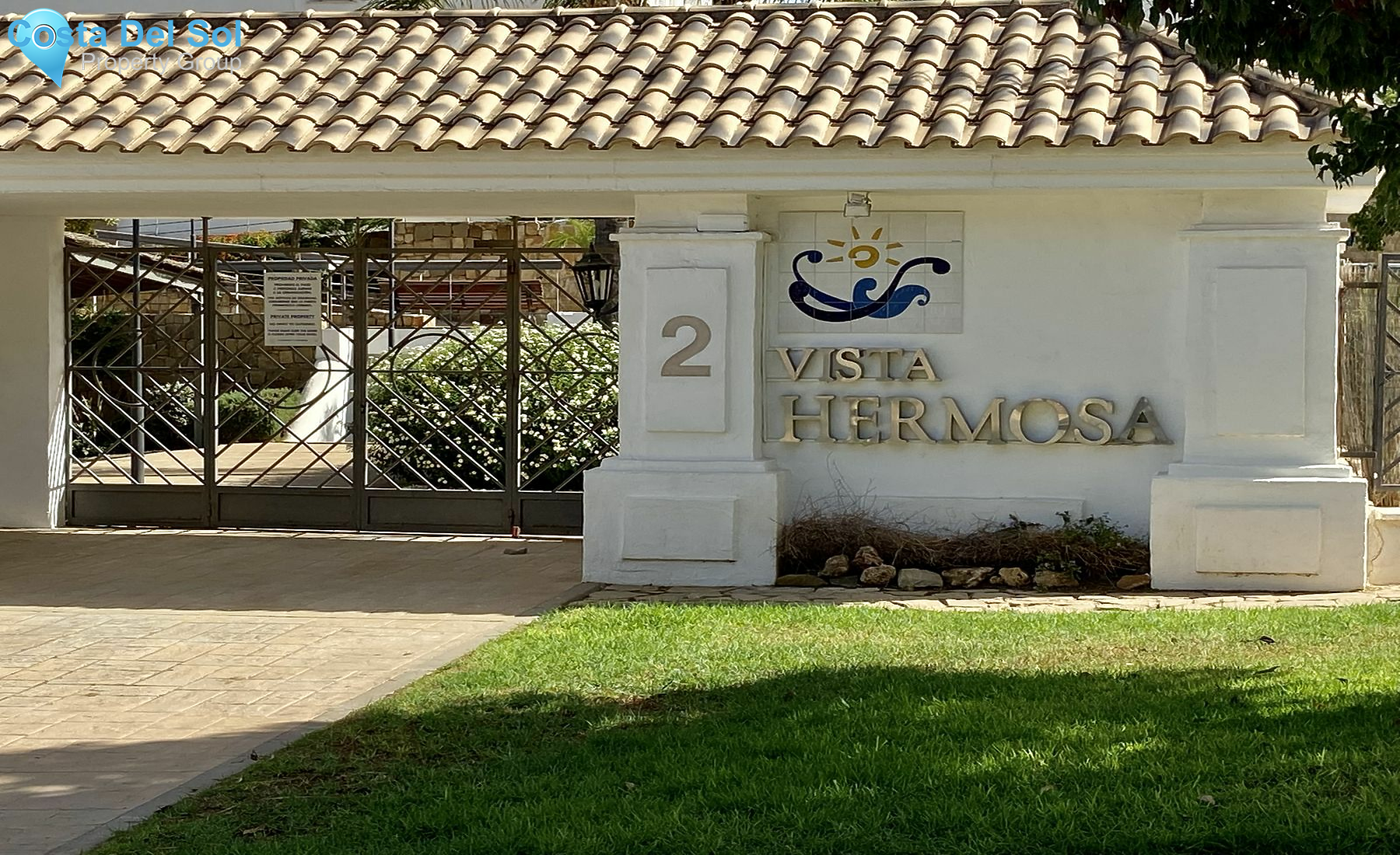 Middle Floor Apartment in Benalmadena Costa-1535175