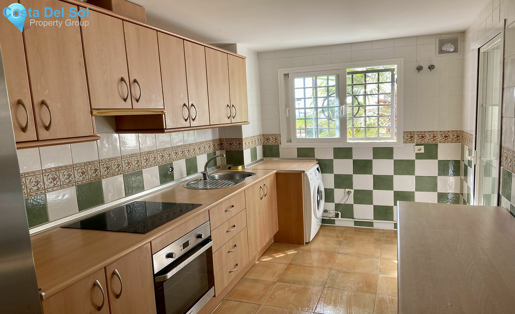 Middle Floor Apartment in Benalmadena Costa-1535167
