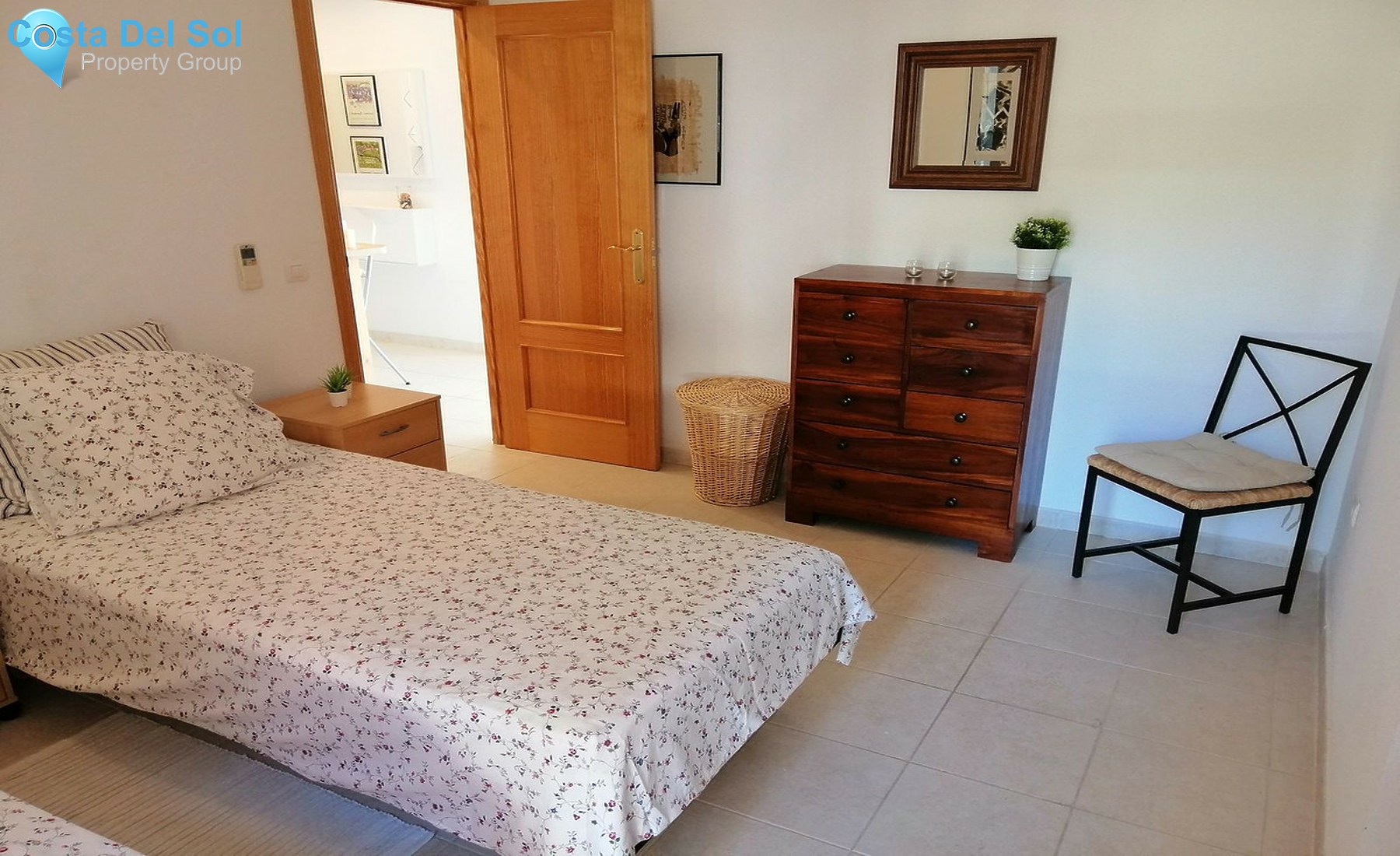 Middle Floor Apartment in Benalmadena-1243020