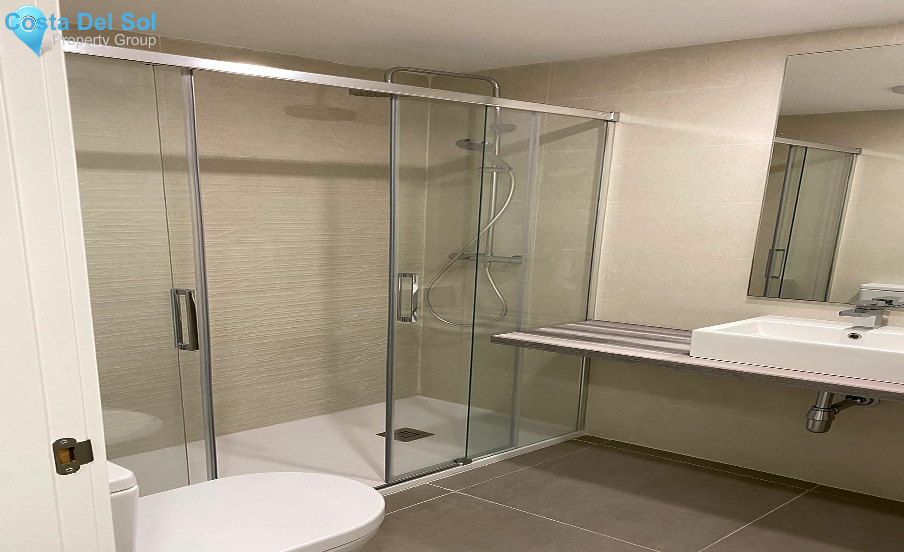 Middle Floor Apartment in Benalmadena-1185883