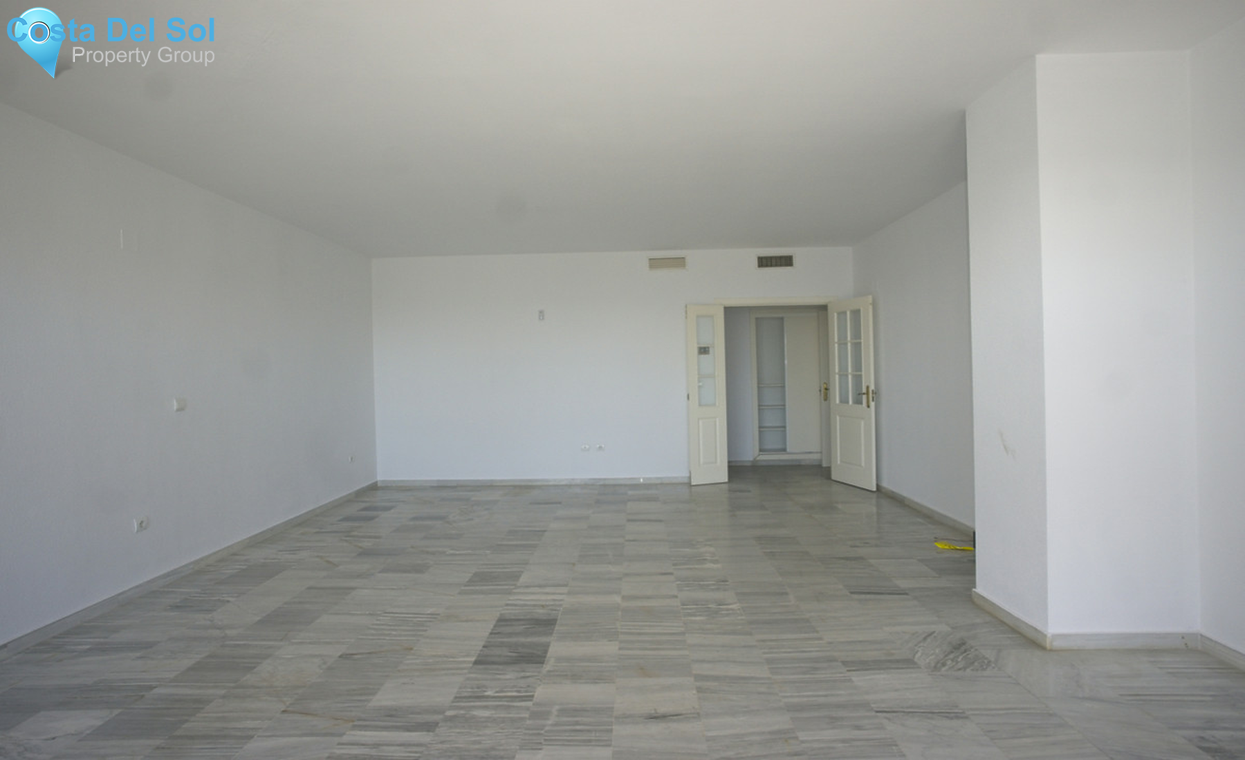 Middle Floor Apartment in Cabopino-1248118