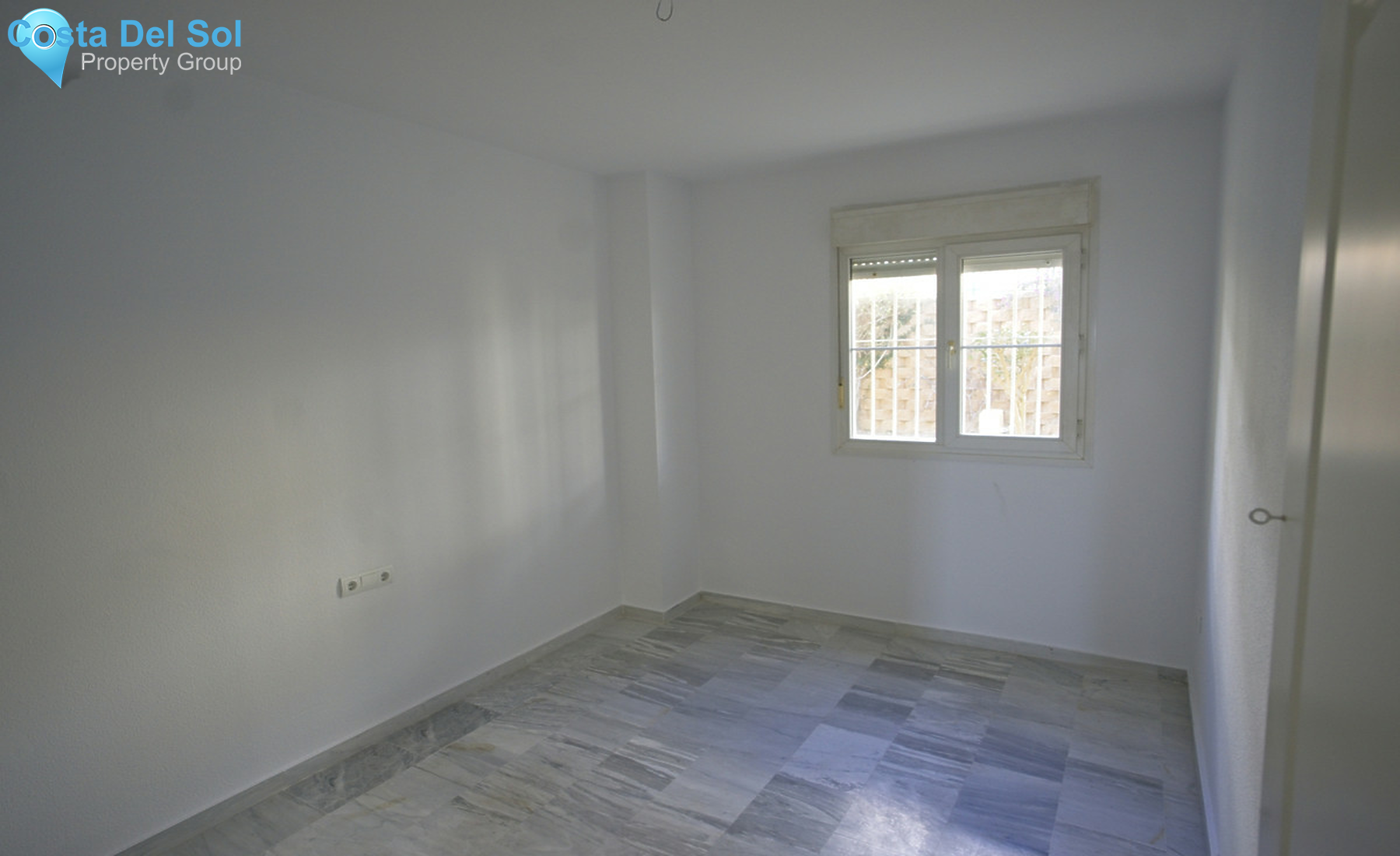 Middle Floor Apartment in Cabopino-1248120
