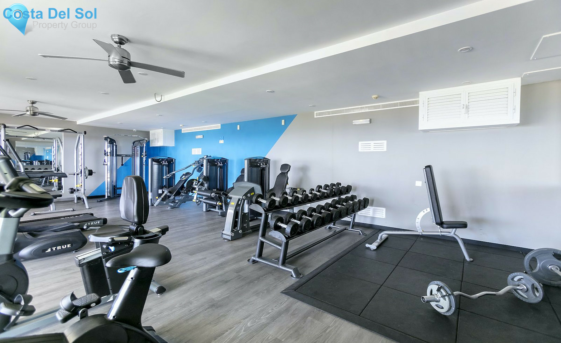 Middle Floor Apartment in Cabopino-1502520