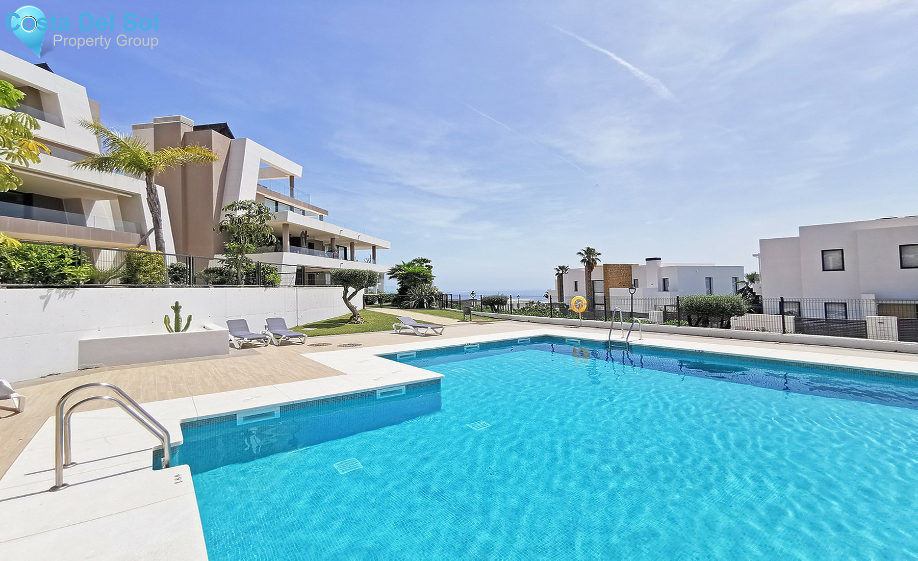 Middle Floor Apartment in Cabopino-1557982