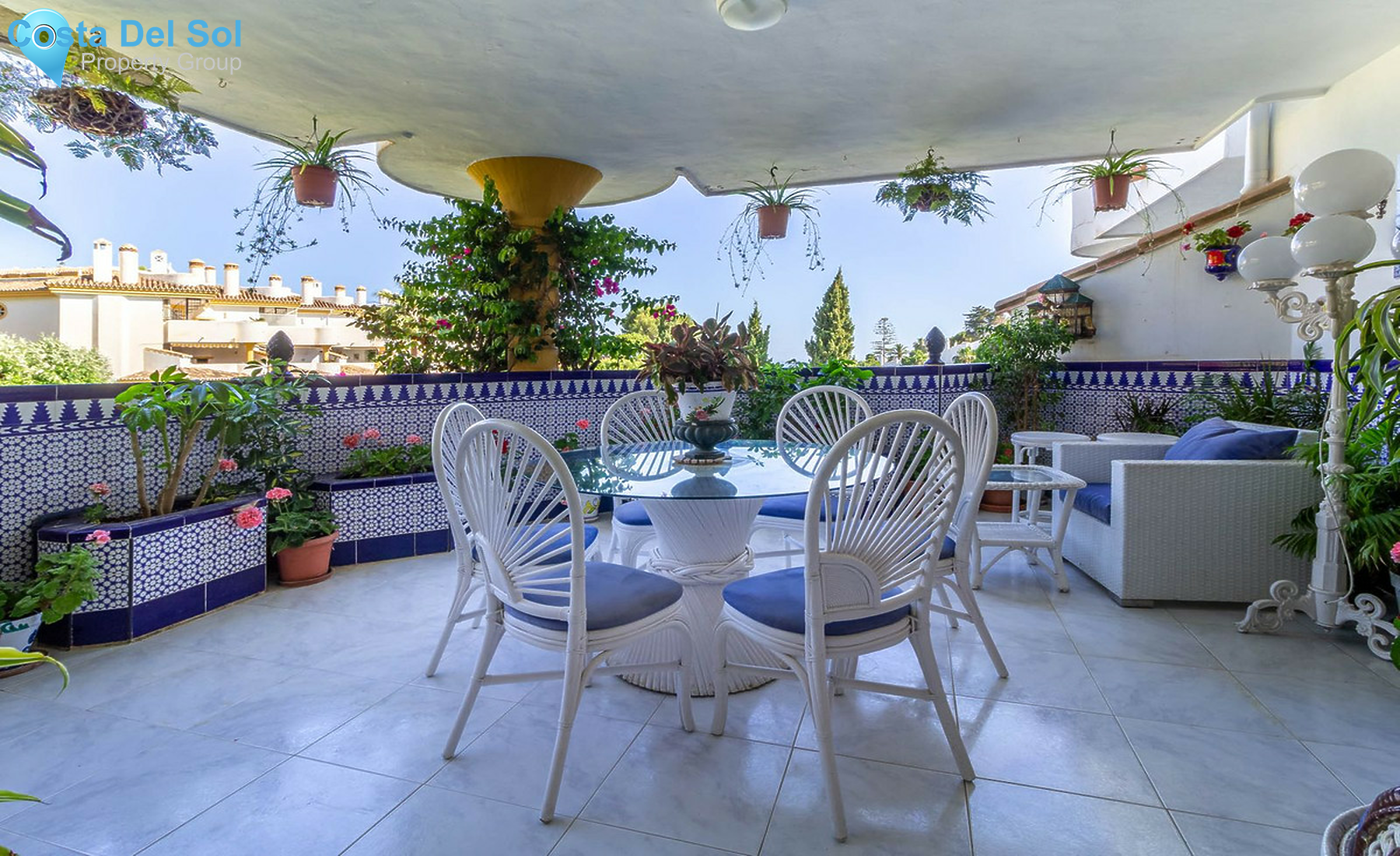 Middle Floor Apartment in Calahonda-1257726