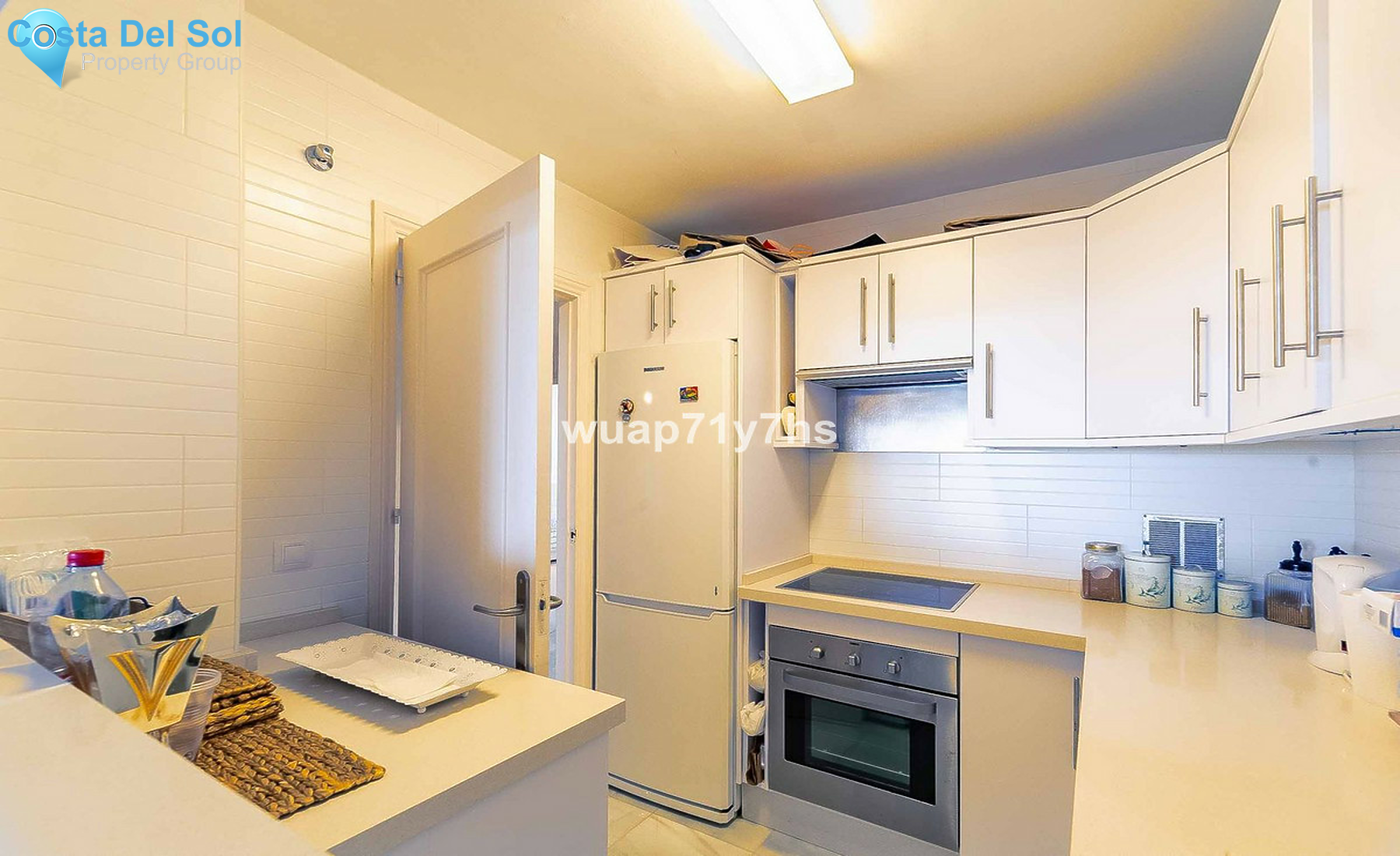 Middle Floor Apartment in Calahonda-1267390