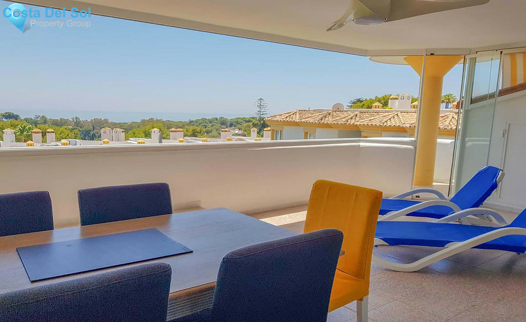 Middle Floor Apartment in Calahonda-1268869