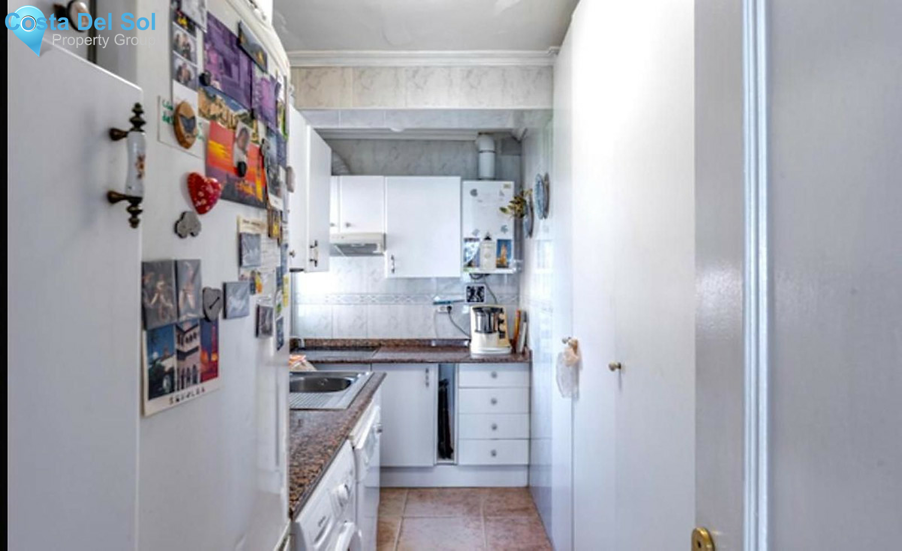 Middle Floor Apartment in Calahonda-1408999