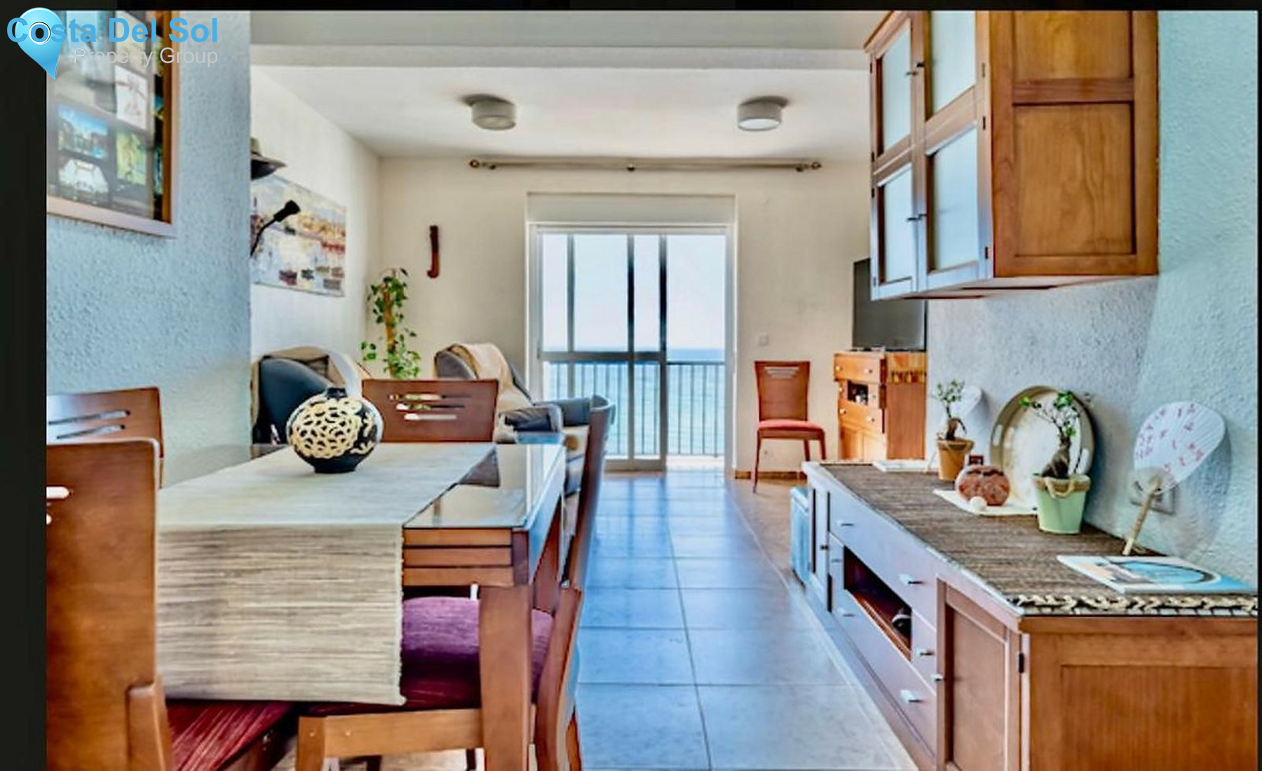 Middle Floor Apartment in Calahonda-1408985