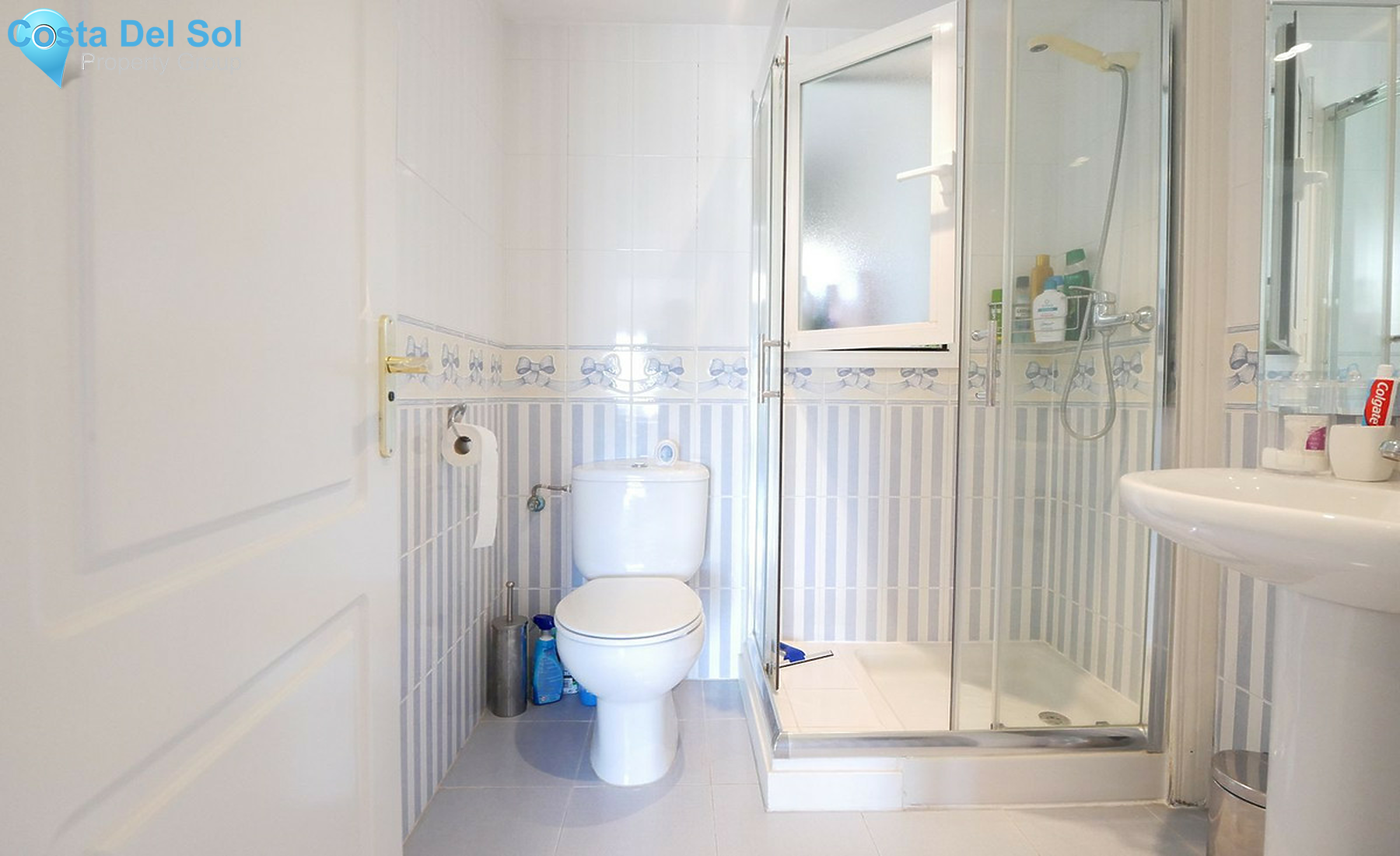 Middle Floor Apartment in Calahonda-1413833