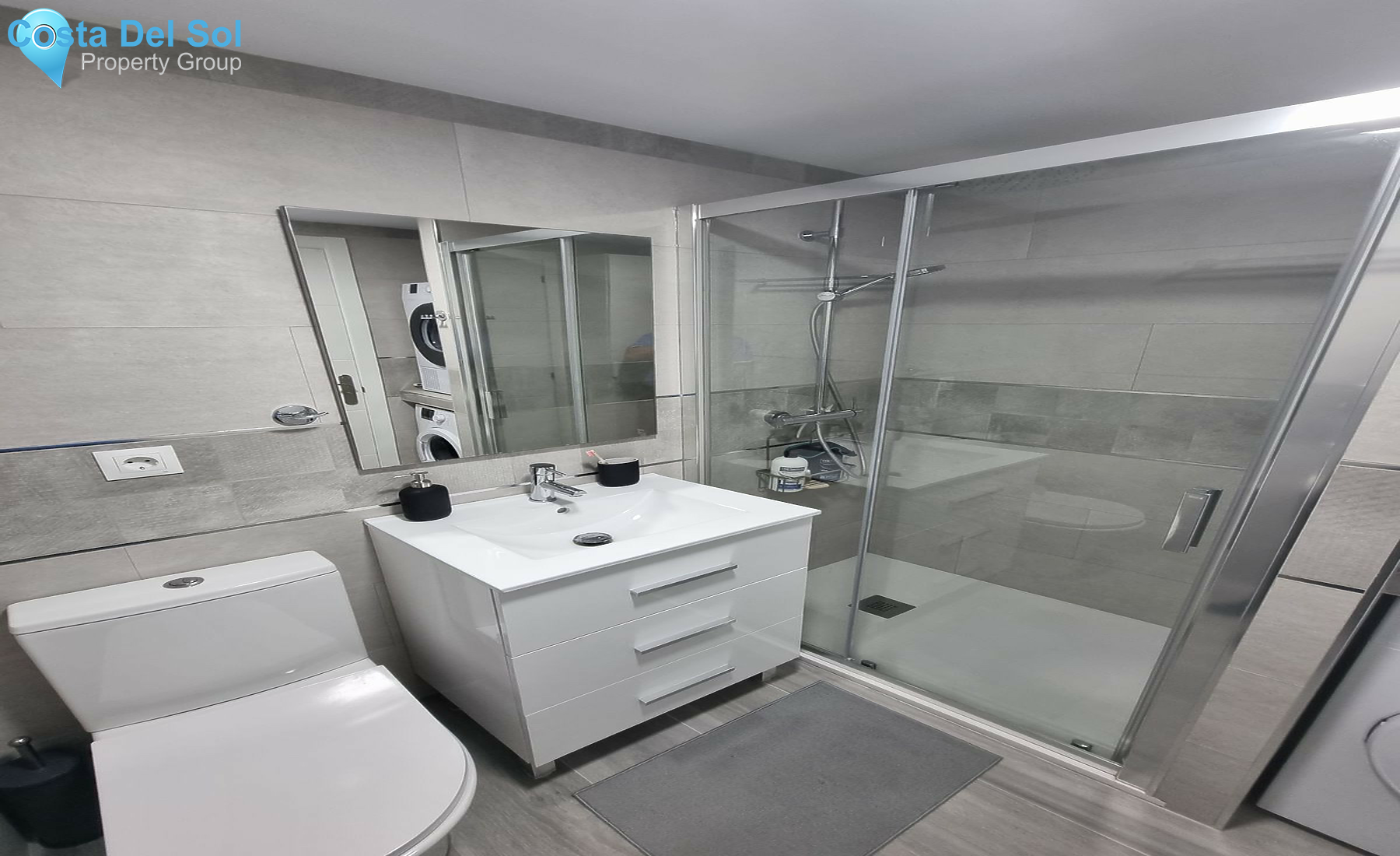 Middle Floor Apartment in Calahonda-1452983