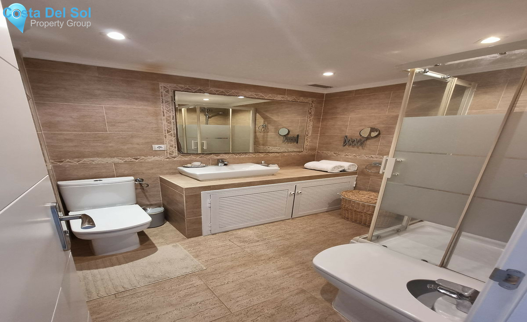 Middle Floor Apartment in Calahonda-1452987