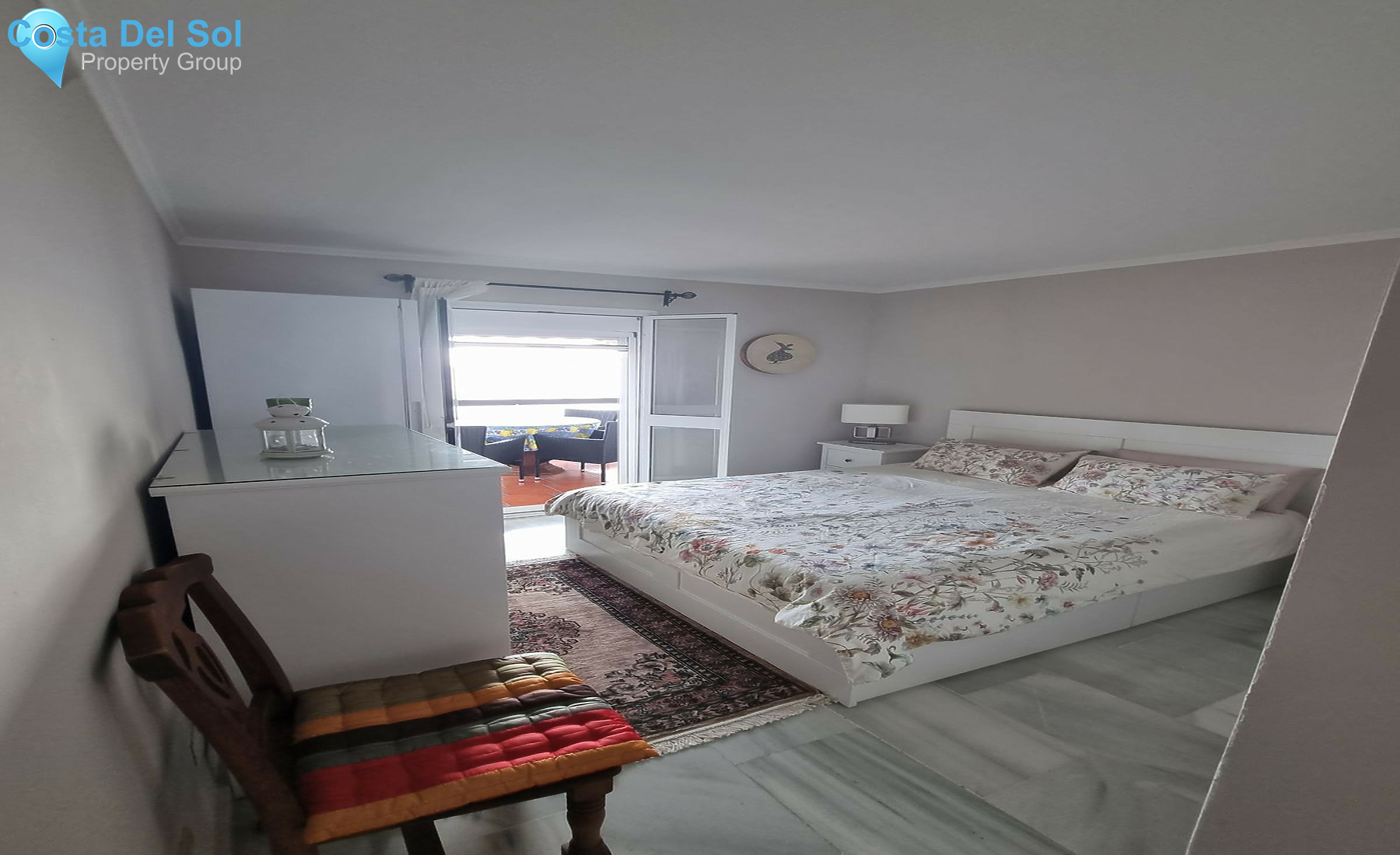 Middle Floor Apartment in Calahonda-1452989