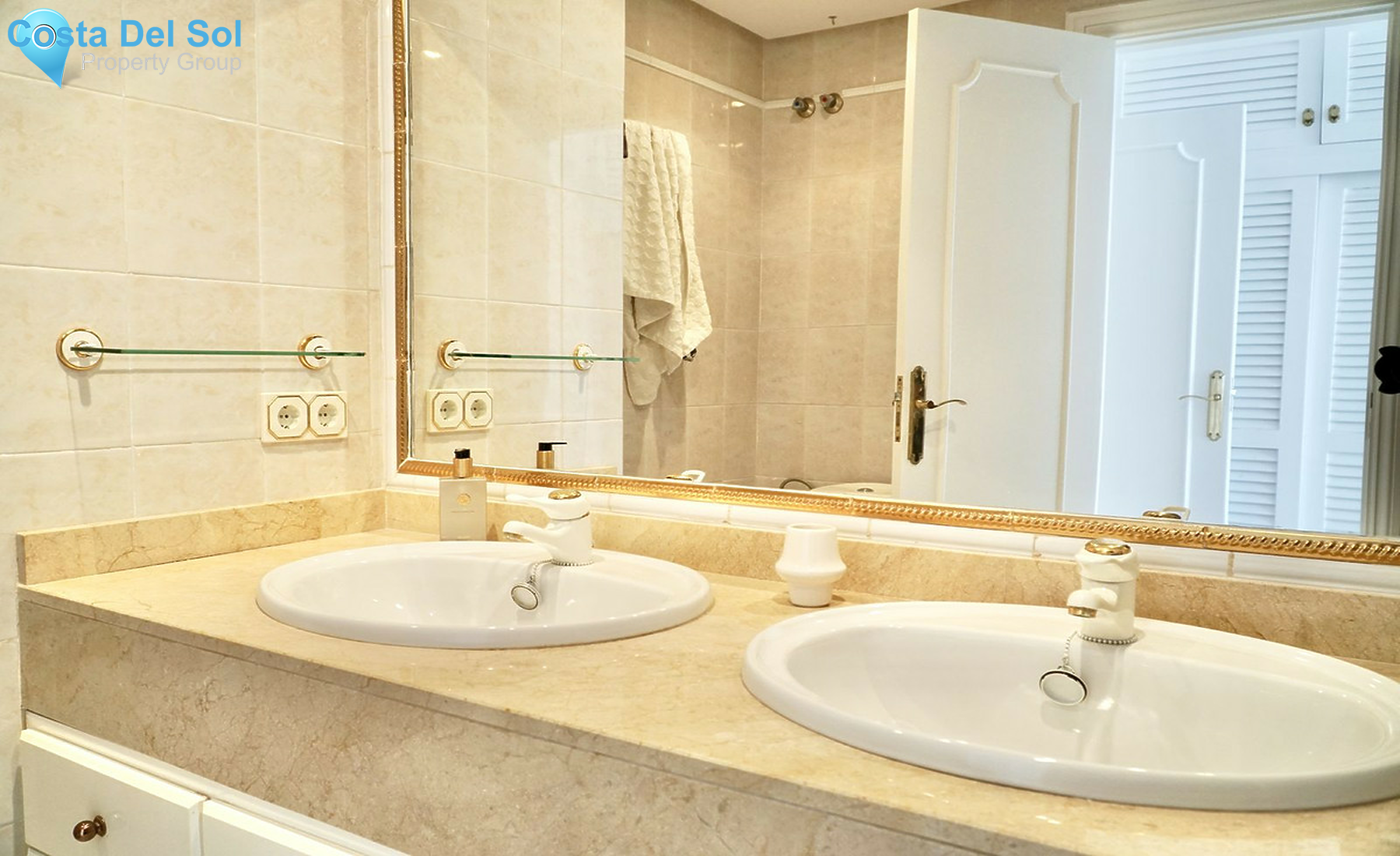 Middle Floor Apartment in Calahonda-1475749